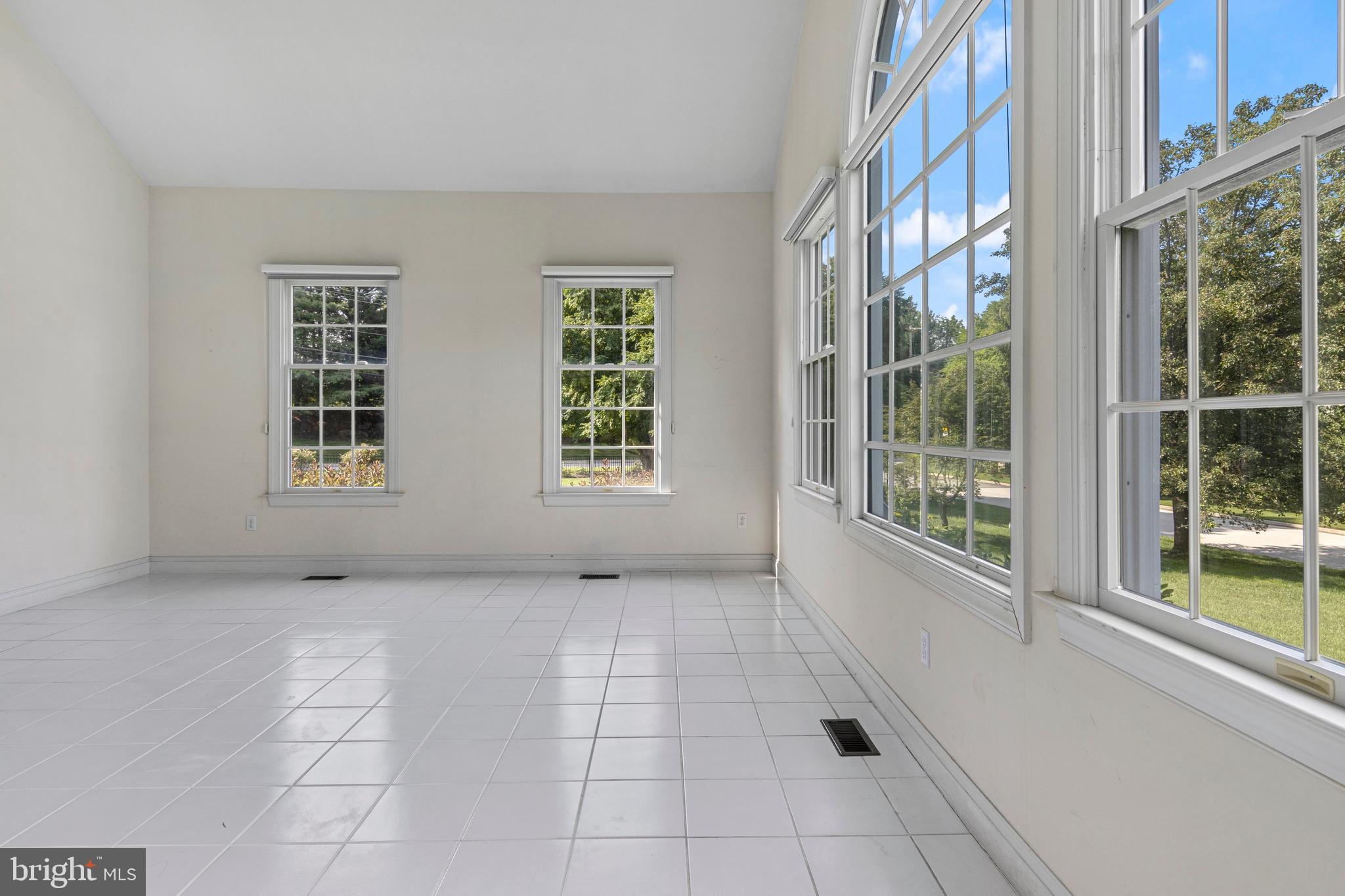 BERWYN ESTATES - Residential