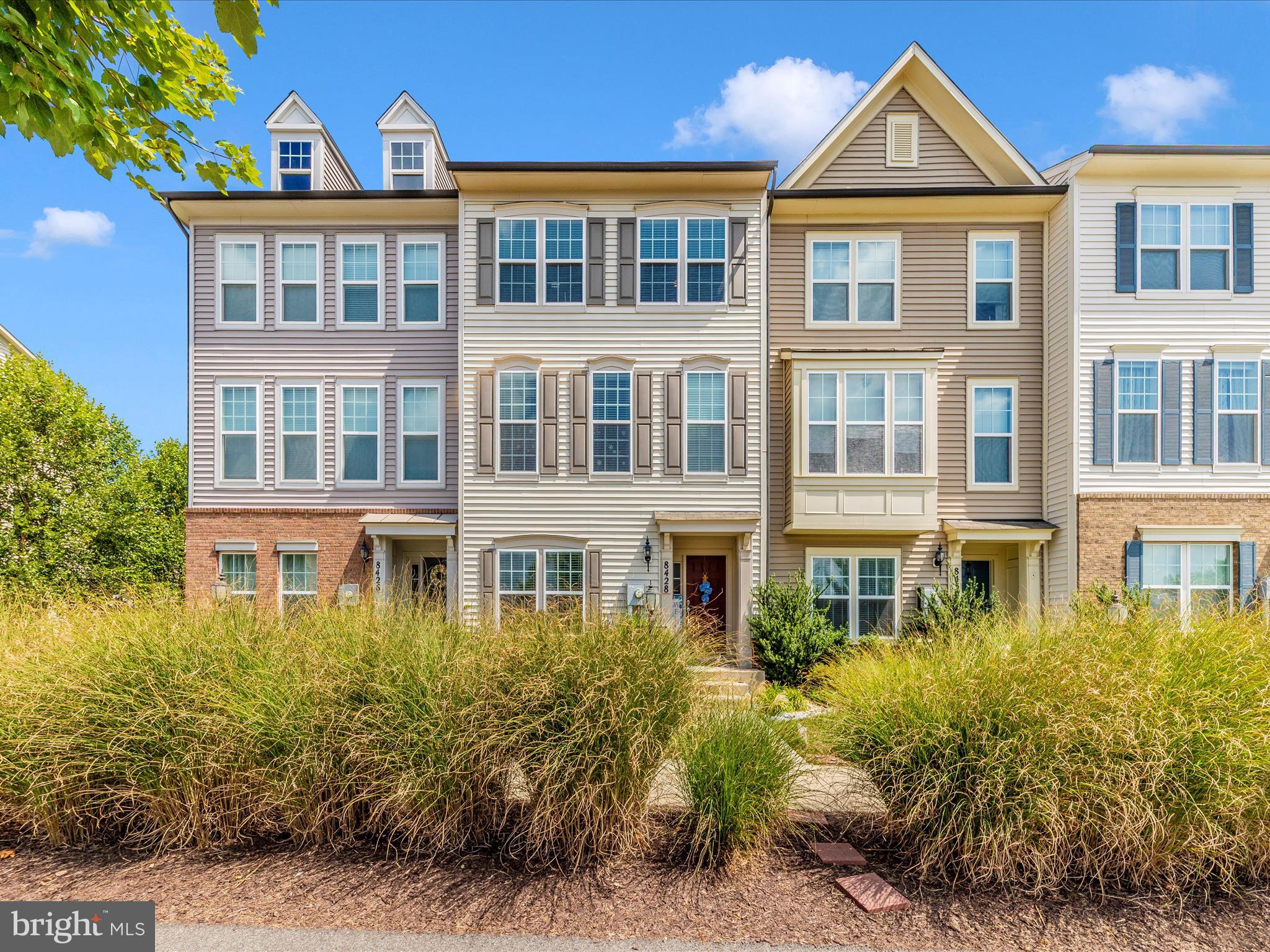 TALLYN RIDGE - Residential
