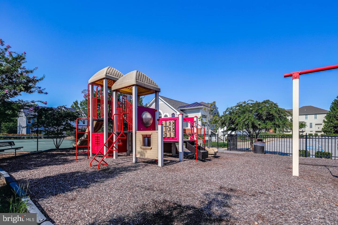 ARUNDEL PRESERVE - Residential Lease