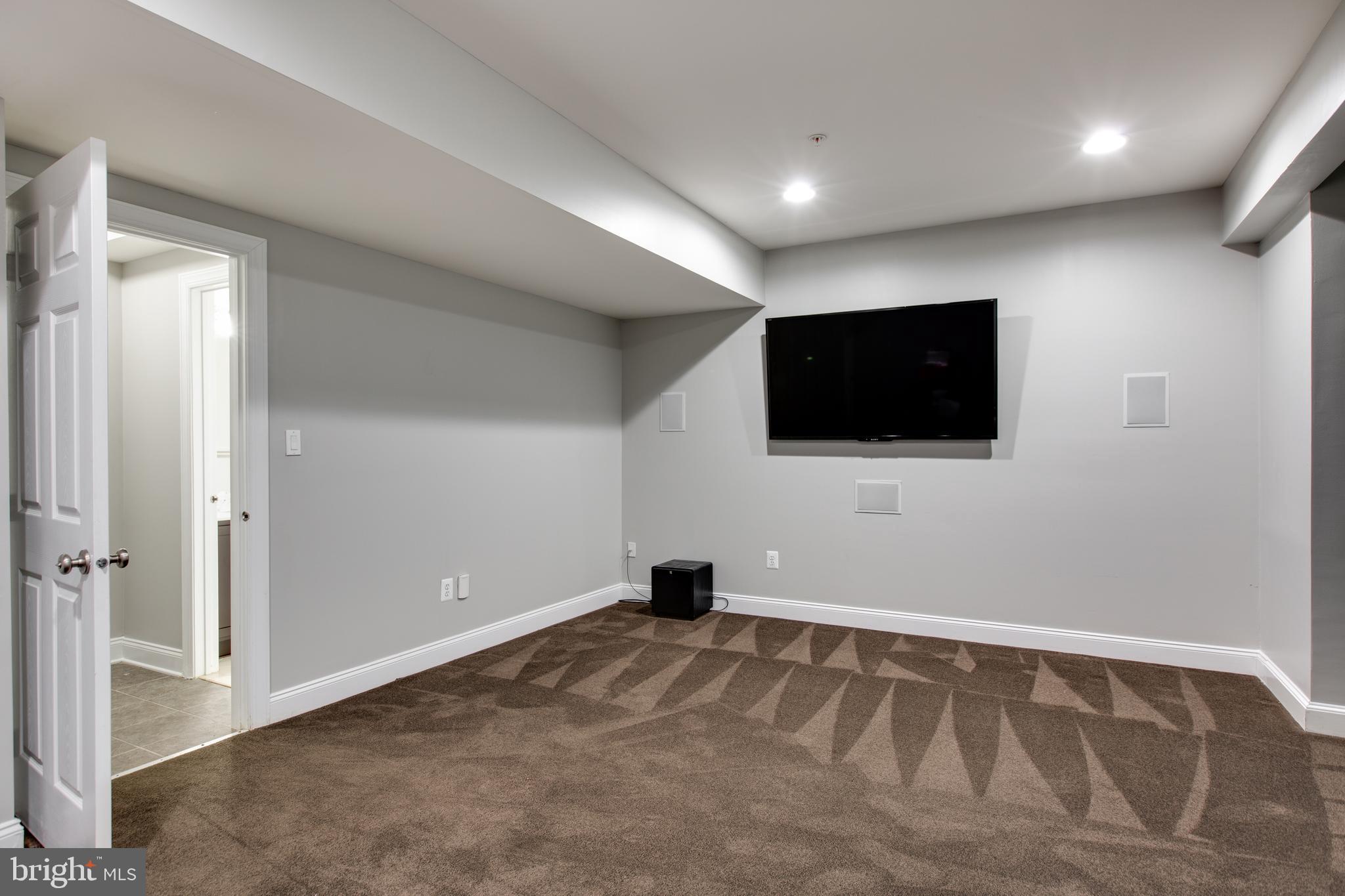 ARUNDEL PRESERVE - Residential Lease