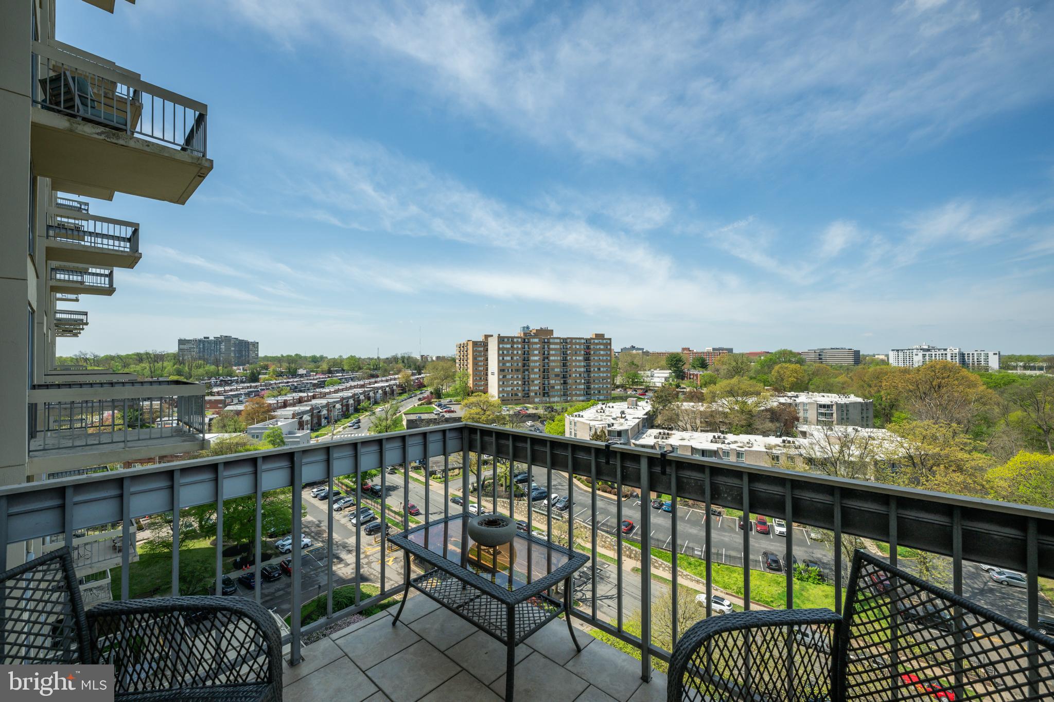 RIVER PARK - Residential