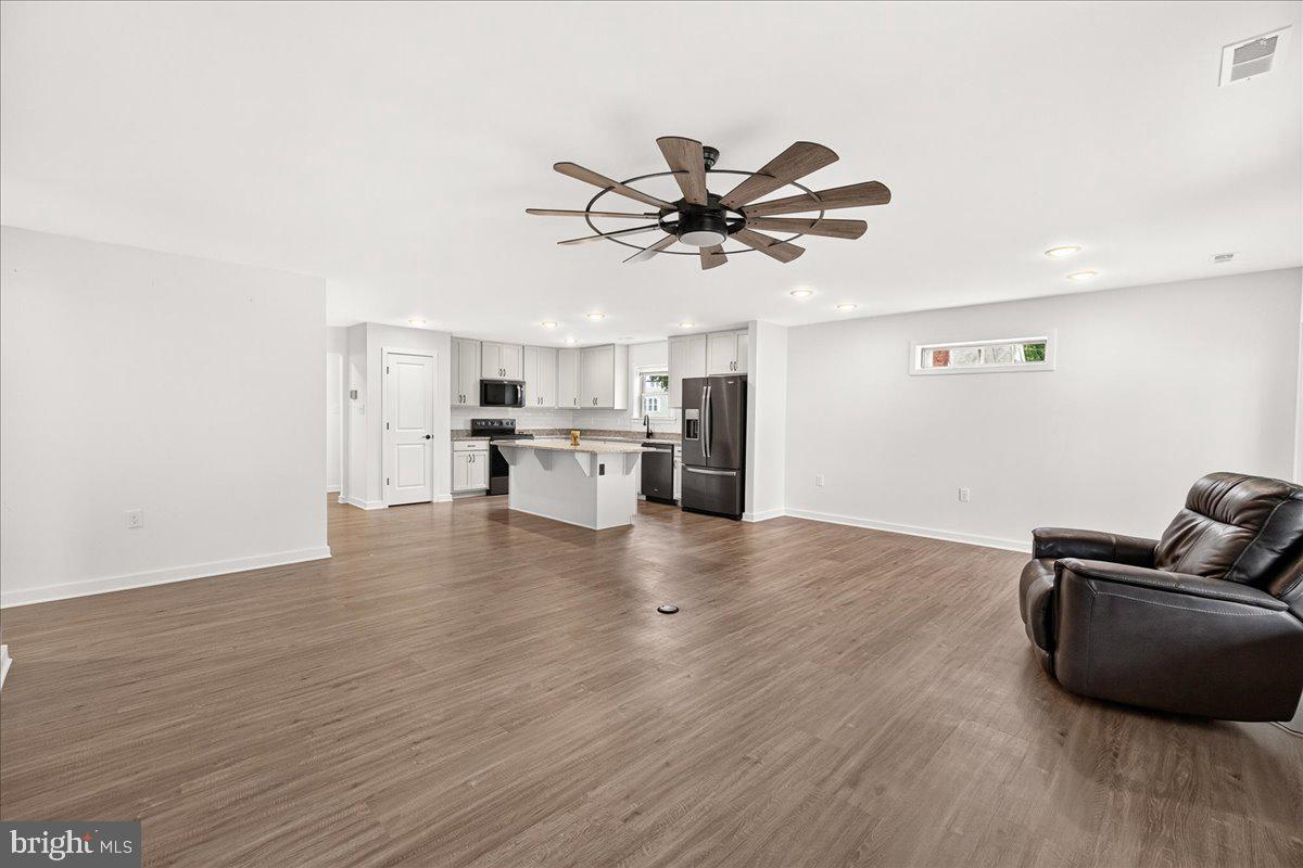 THE VILLAS AT WARM SPRINGS - Residential