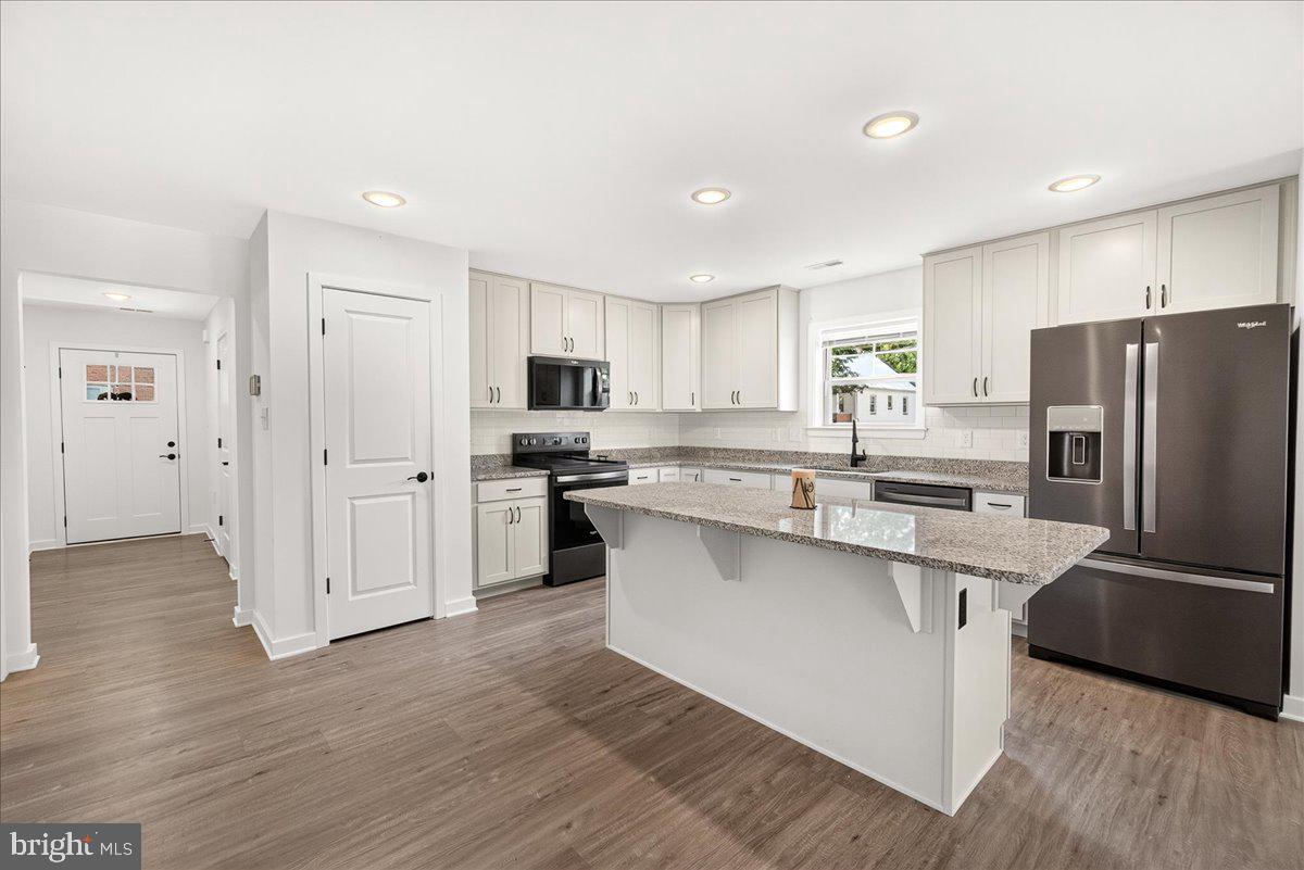 THE VILLAS AT WARM SPRINGS - Residential