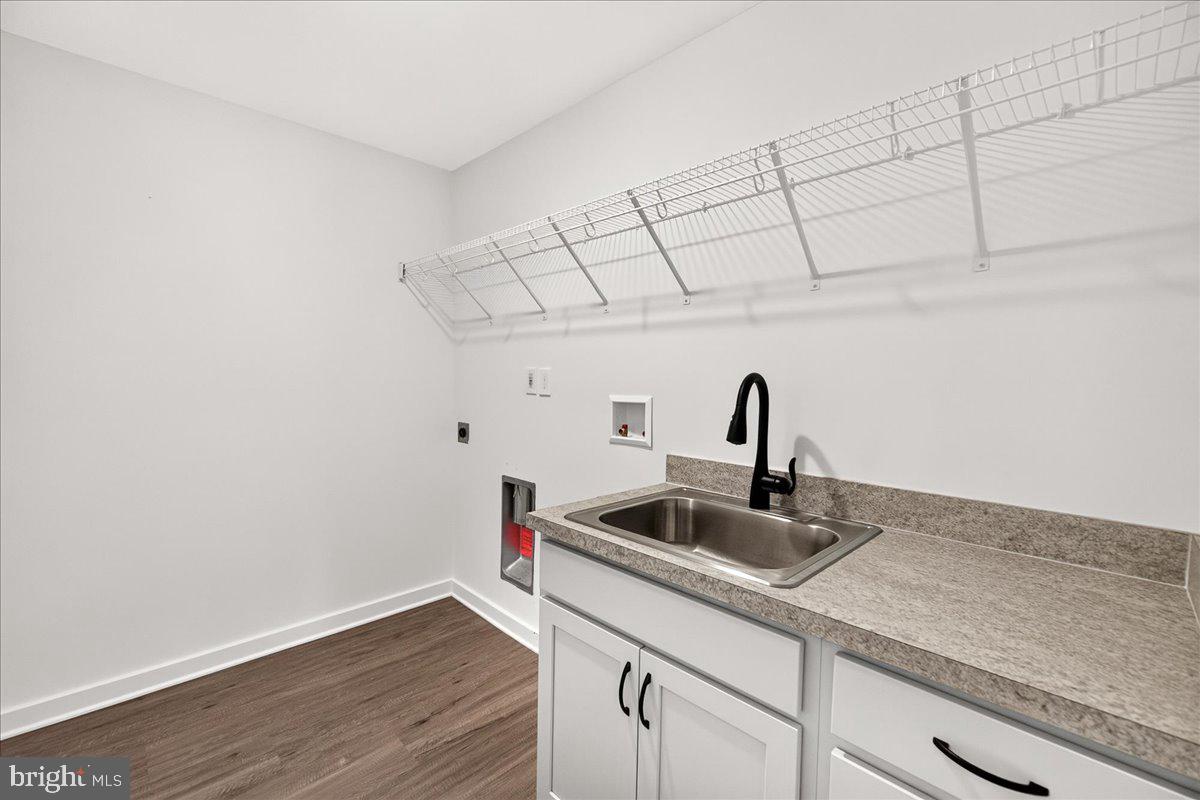 THE VILLAS AT WARM SPRINGS - Residential