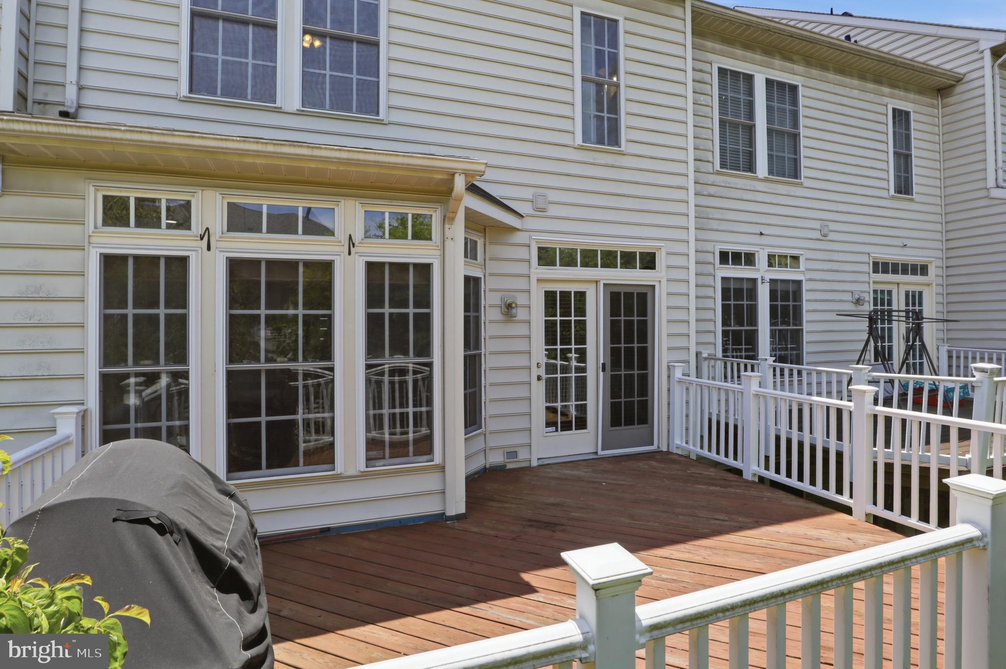 QUINCE ORCHARD PARK - Residential