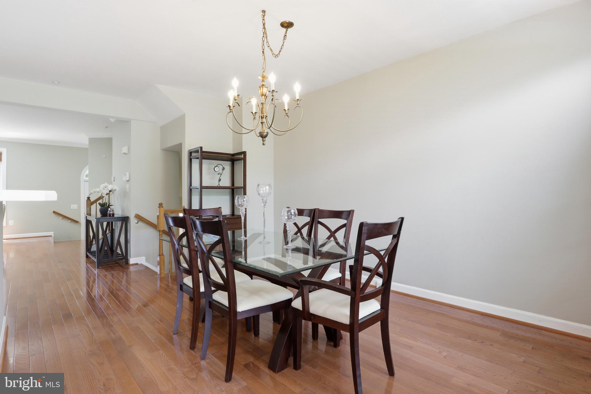 QUINCE ORCHARD PARK - Residential