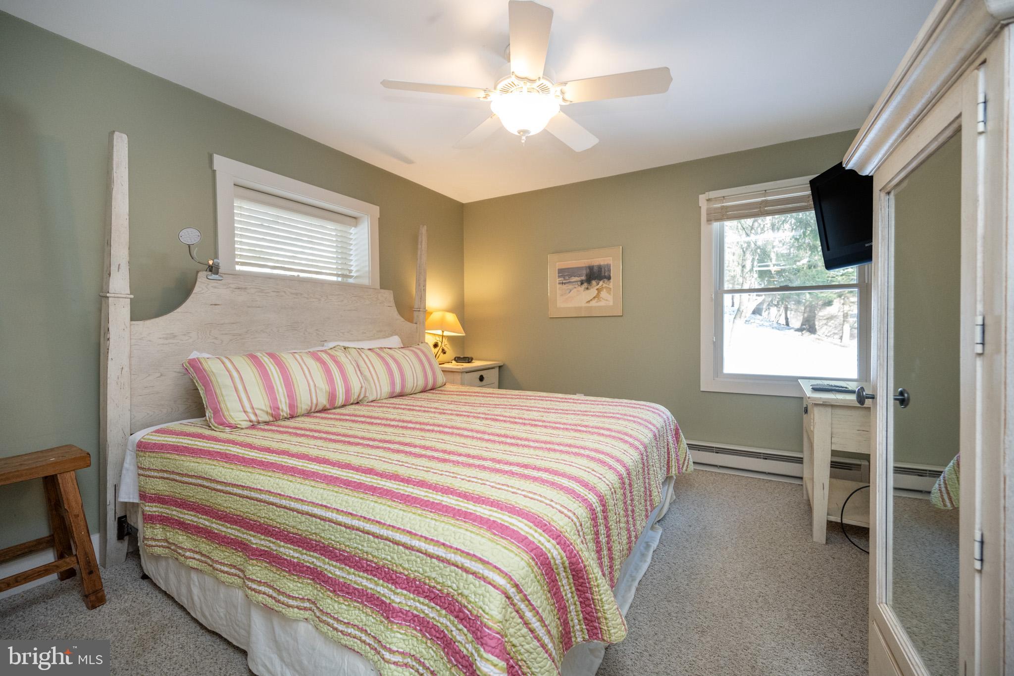 SHINGLE CAMP TERRACE - Residential