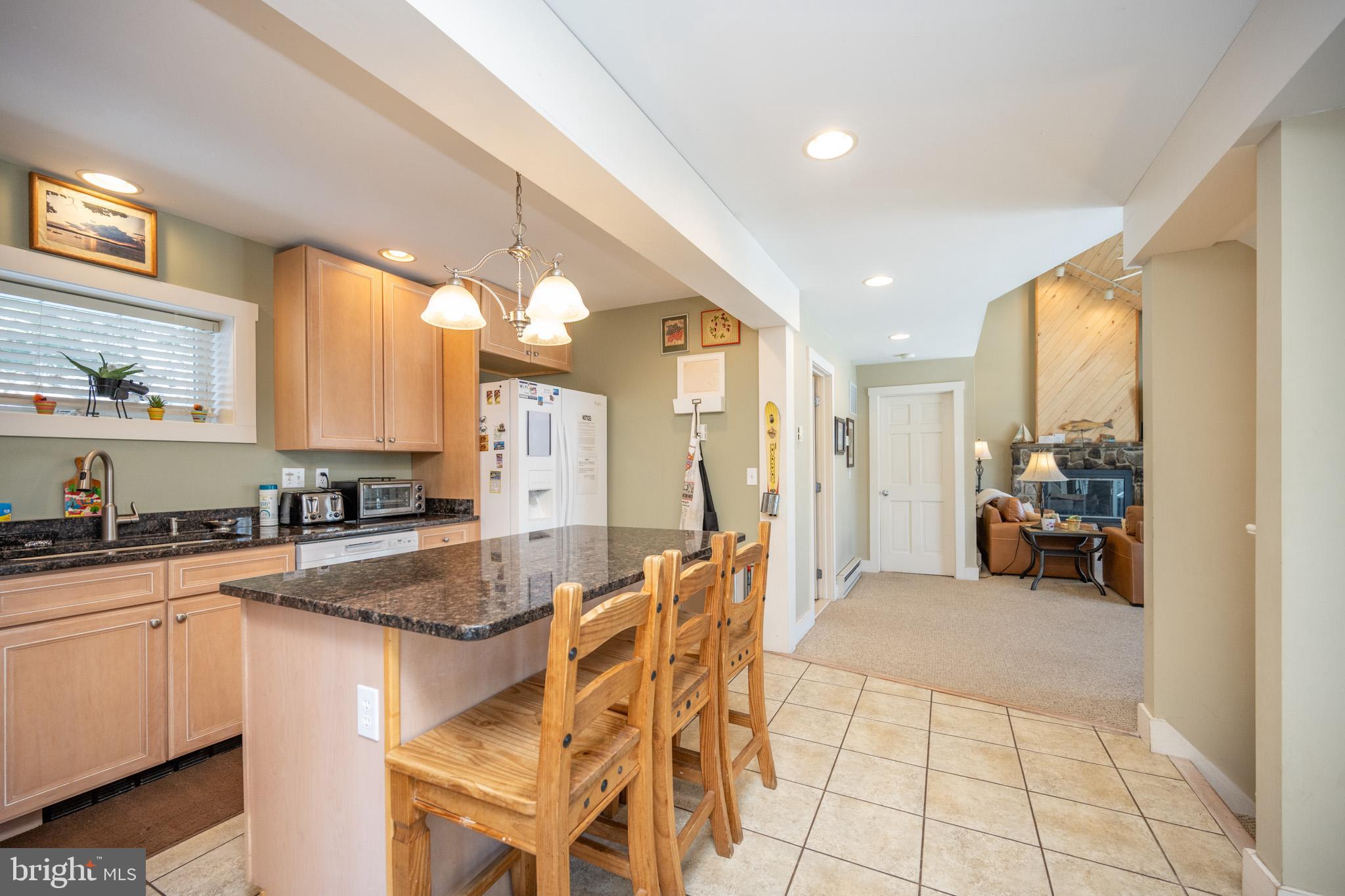 SHINGLE CAMP TERRACE - Residential