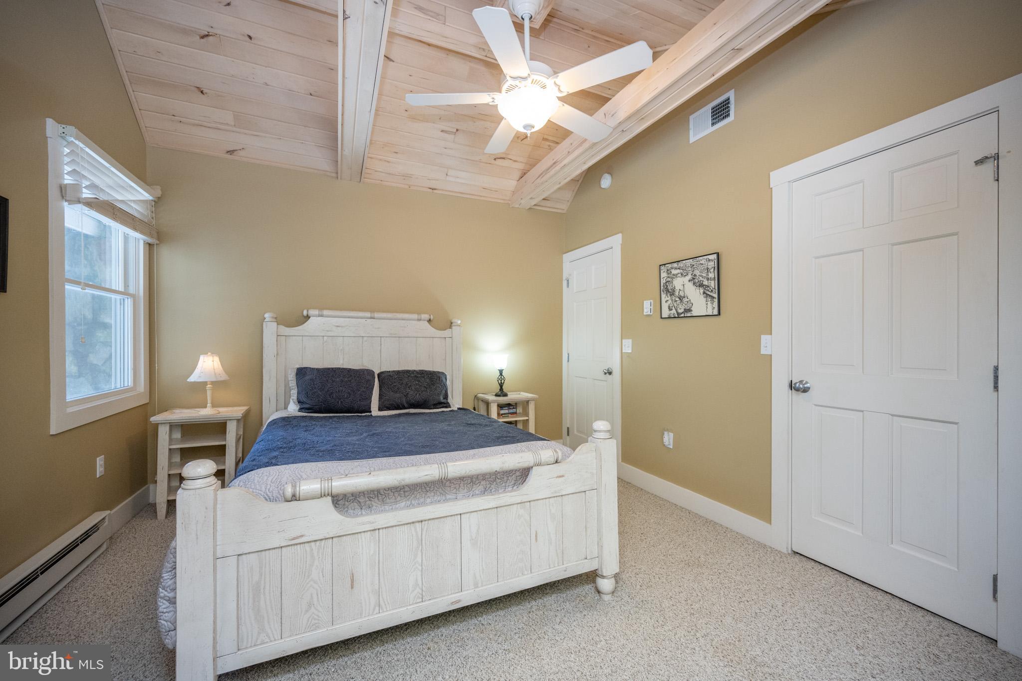 SHINGLE CAMP TERRACE - Residential