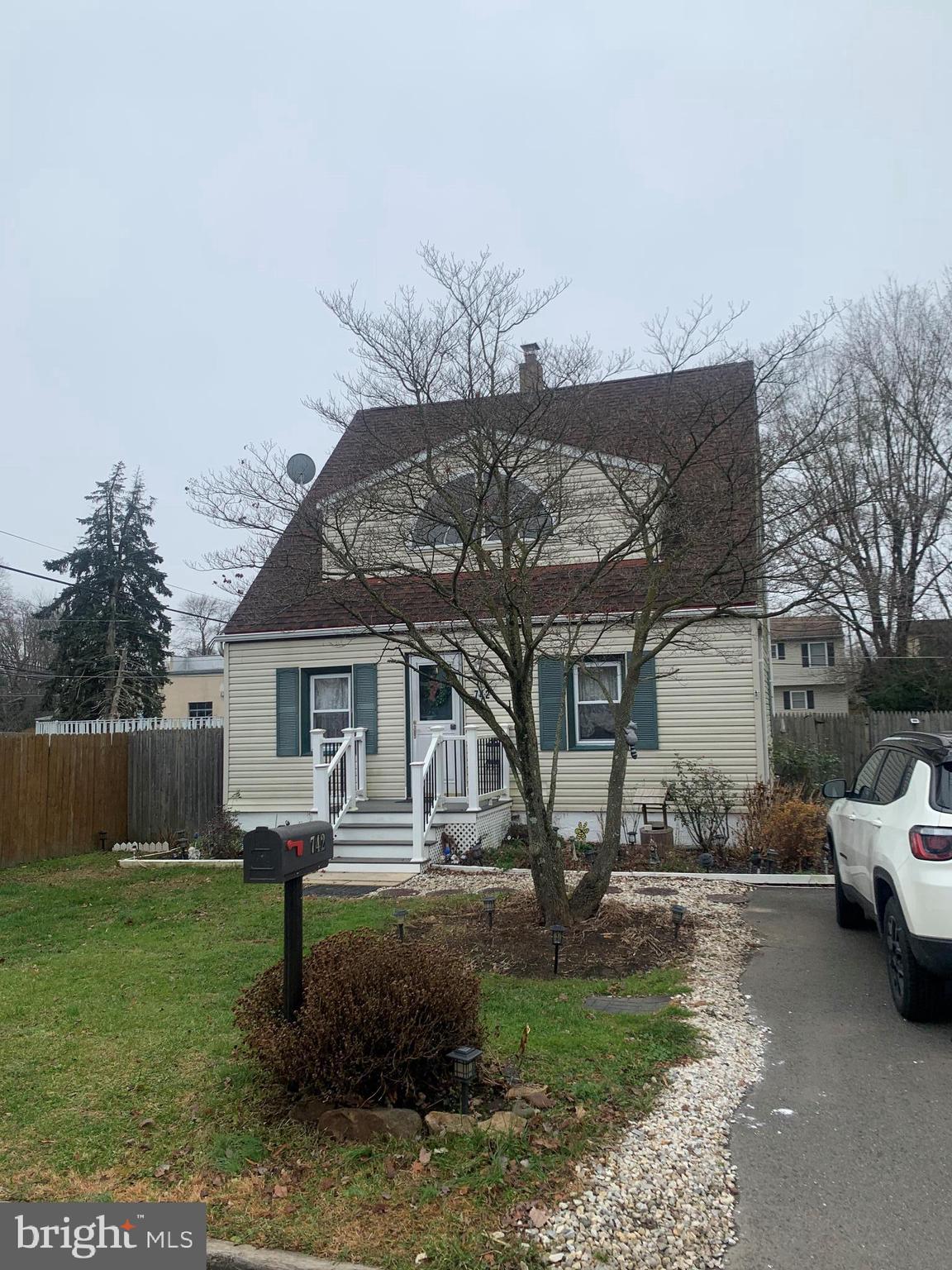 NO SHOWINGS without Covid Health form. Single house with lots to offer. Entry 2 Story Foyer, Cathedral Ceiling, Stone Wall In Living Rm. Bedroom and full bath on main floor. Kitchen has lots of upgrades, kitchen island w/ prep sink, plenty of Oak Cabinets for storage, & D/W. Nice Rear Yard, Private D/Way, Open Loft Hallway On Second Floor, 2 Large Bedrooms and a 2nd full bath on. Laundry Rm On 2Nd Floor. Property is very convenient to 95, shopping, restaurants and major transportation.  Property is being sold in as-is condition. Photos coming soon