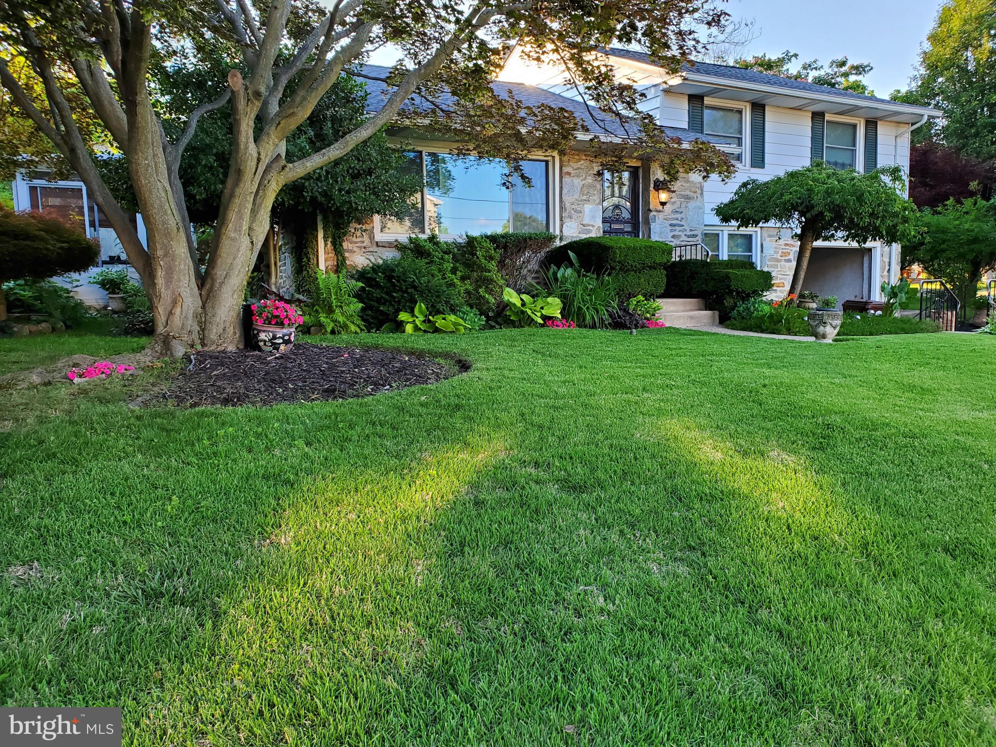 LANSDOWNE - Residential
