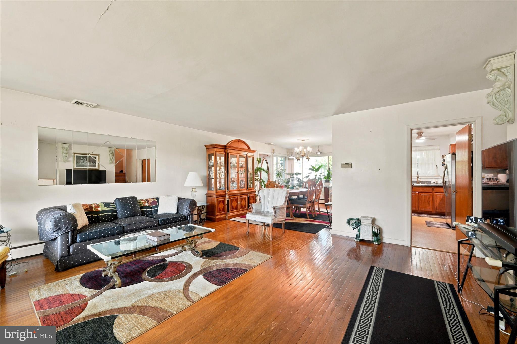 LANSDOWNE - Residential