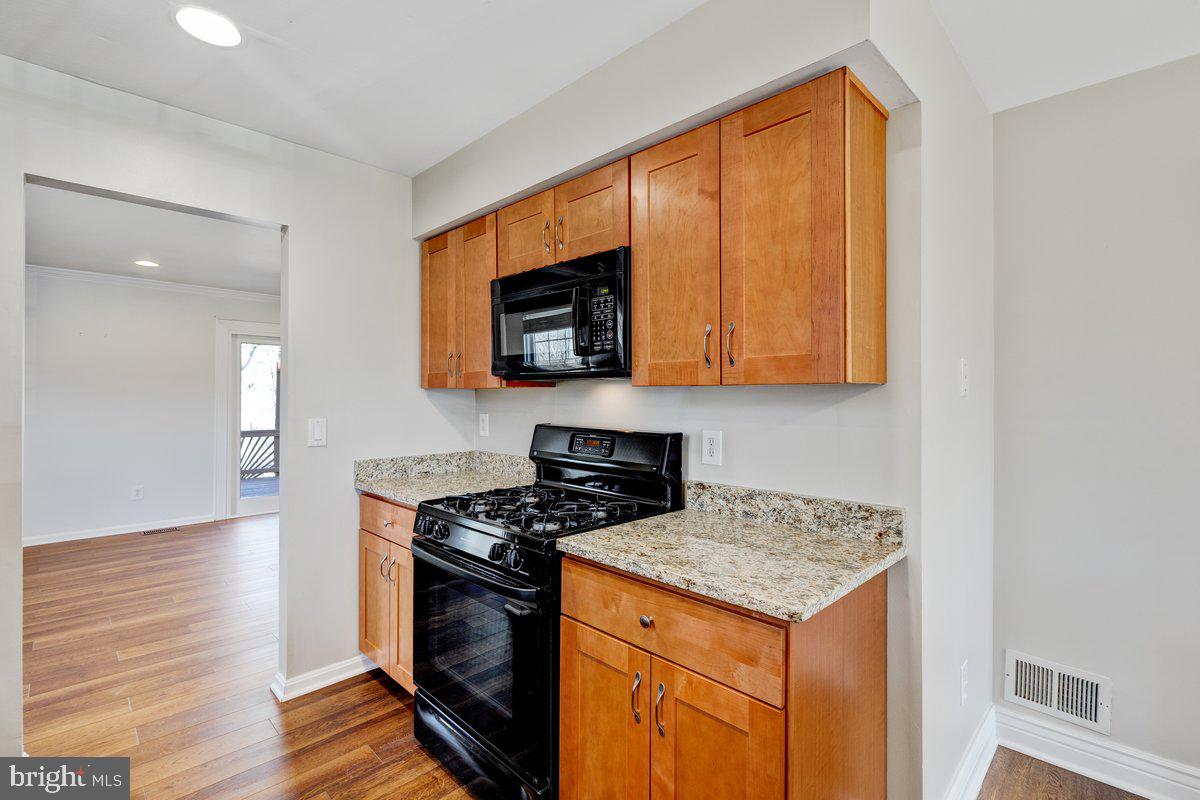 DALE CITY ADDITION - Residential Lease