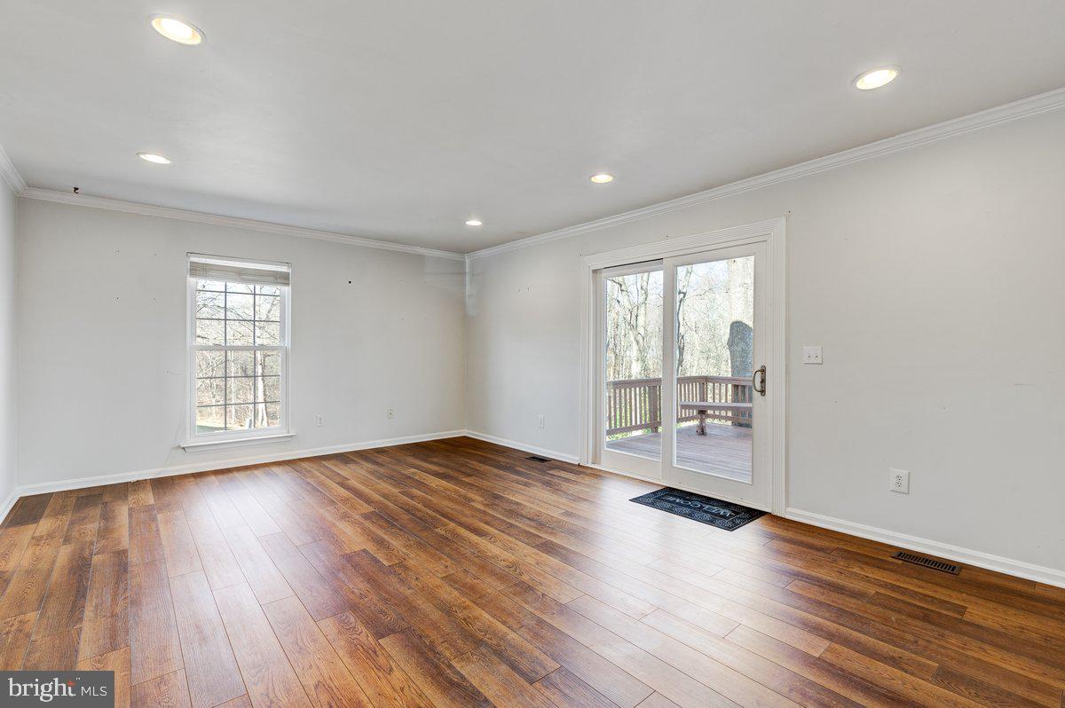 DALE CITY ADDITION - Residential Lease