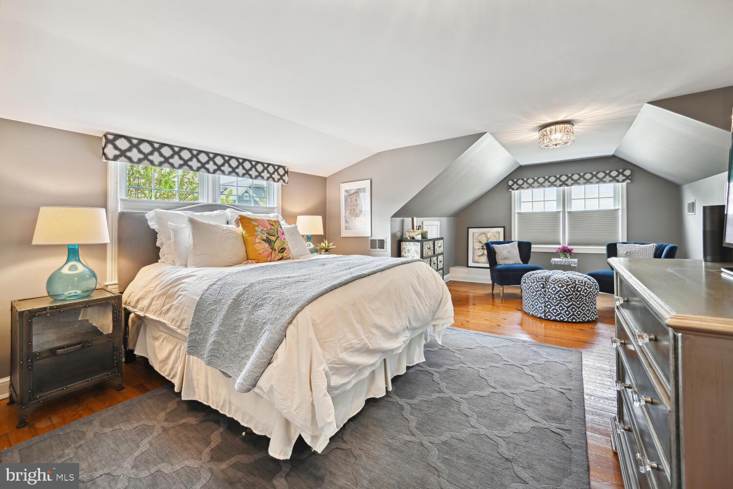 ROSEDALE PARK - Residential