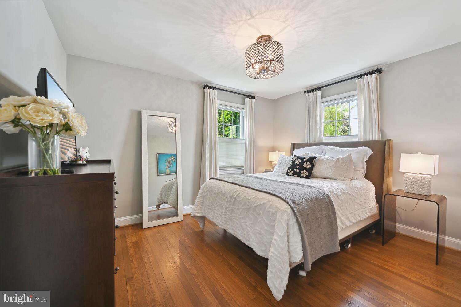 ROSEDALE PARK - Residential