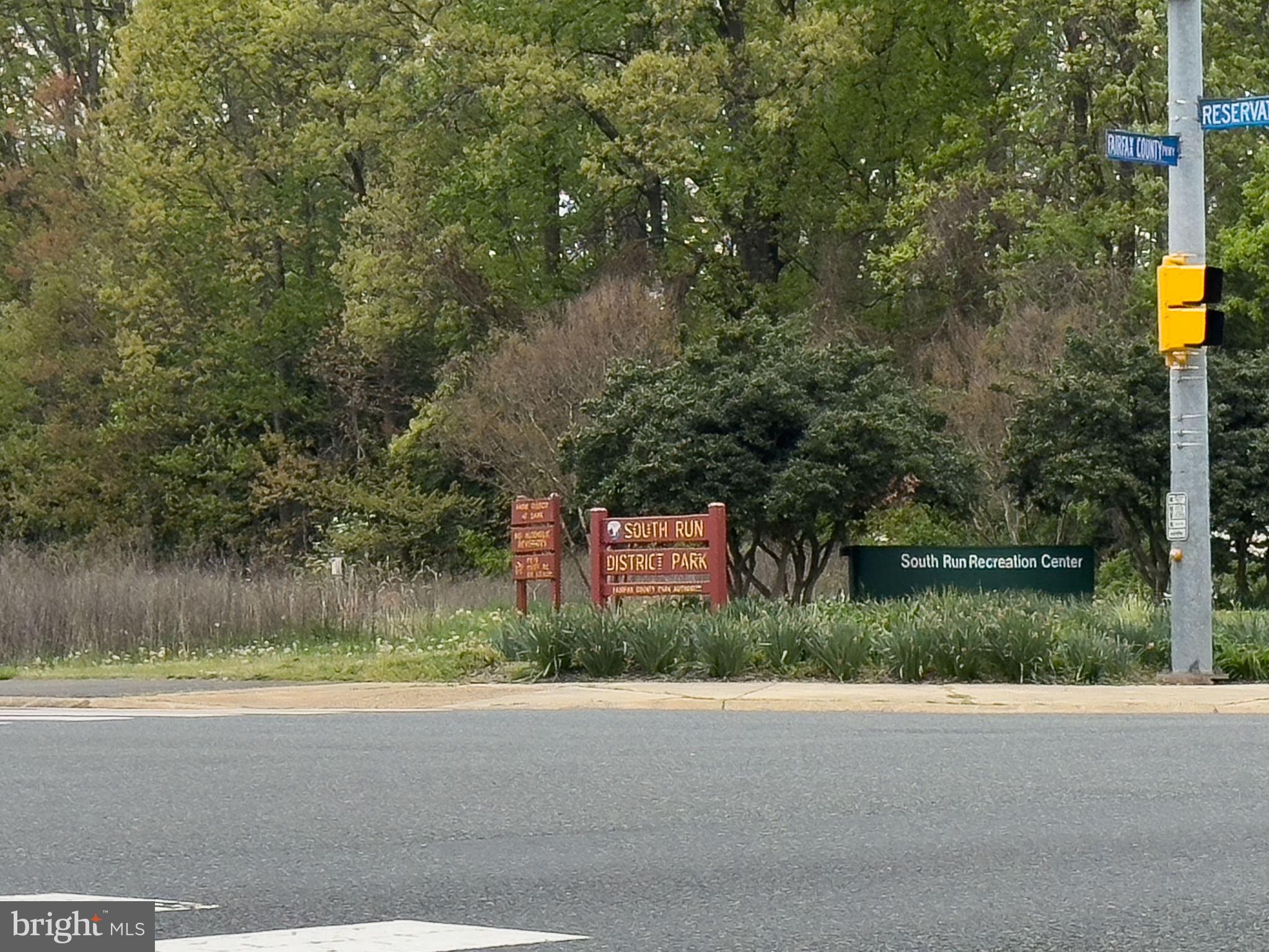 LAKEWOOD HILLS - Residential