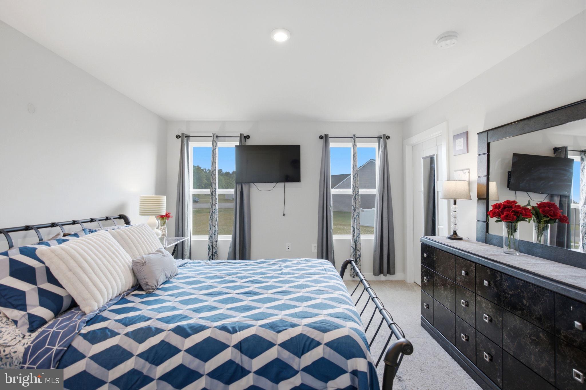 CARDINAL POINTE - Residential