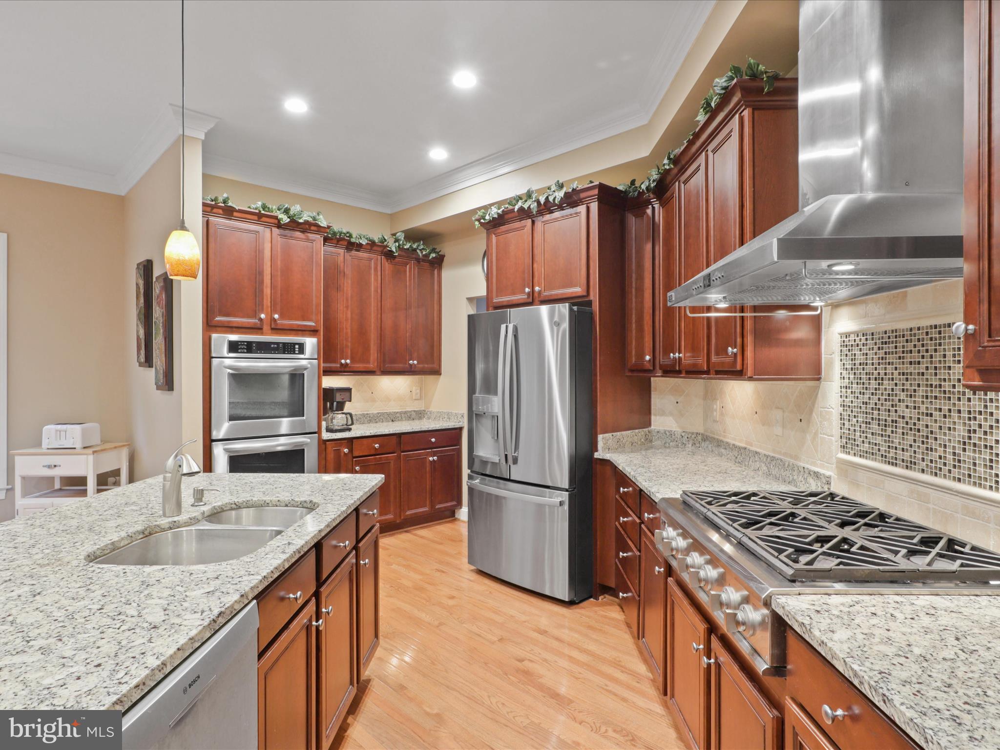POPLAR TREE - Residential