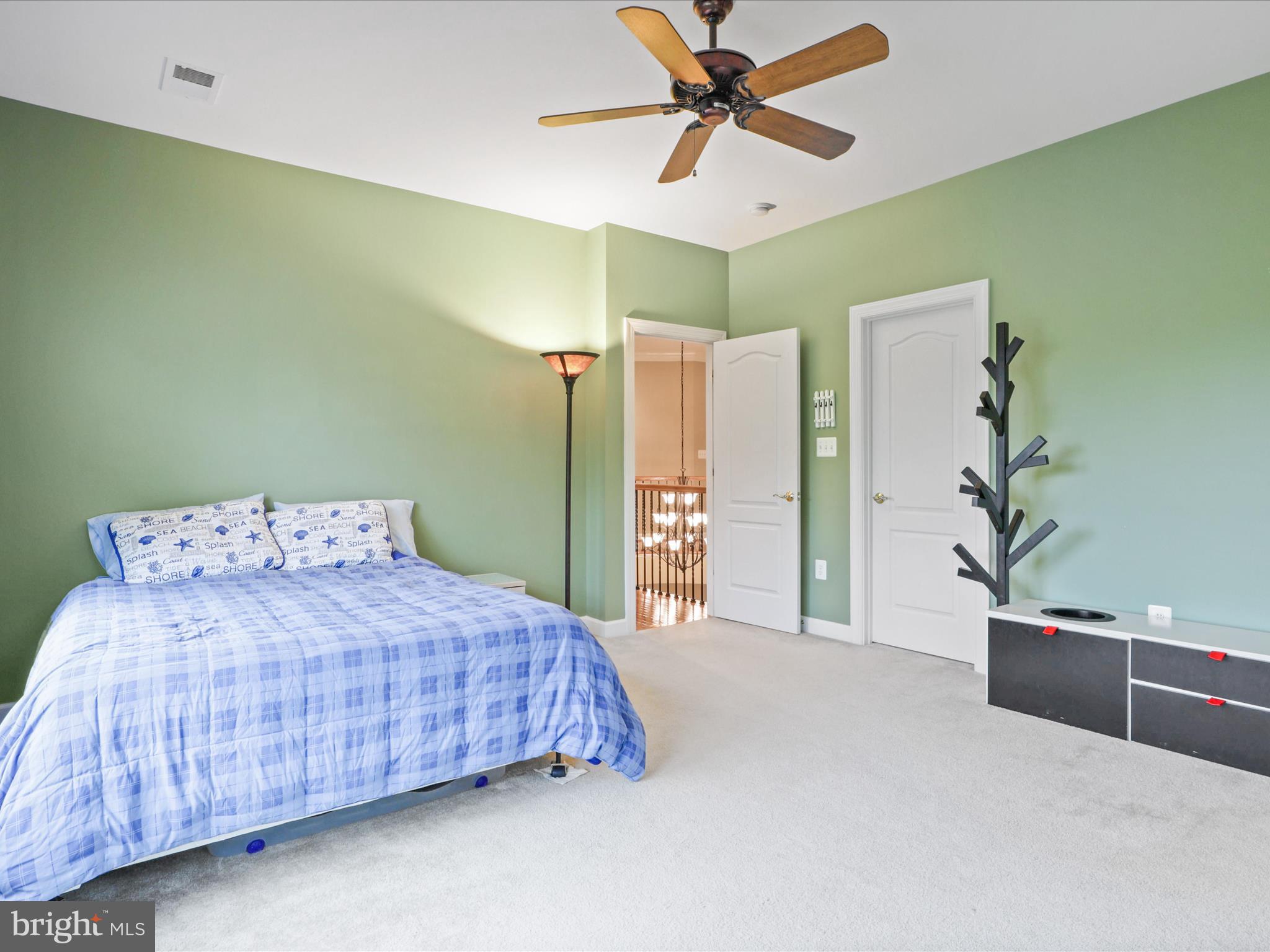 POPLAR TREE - Residential