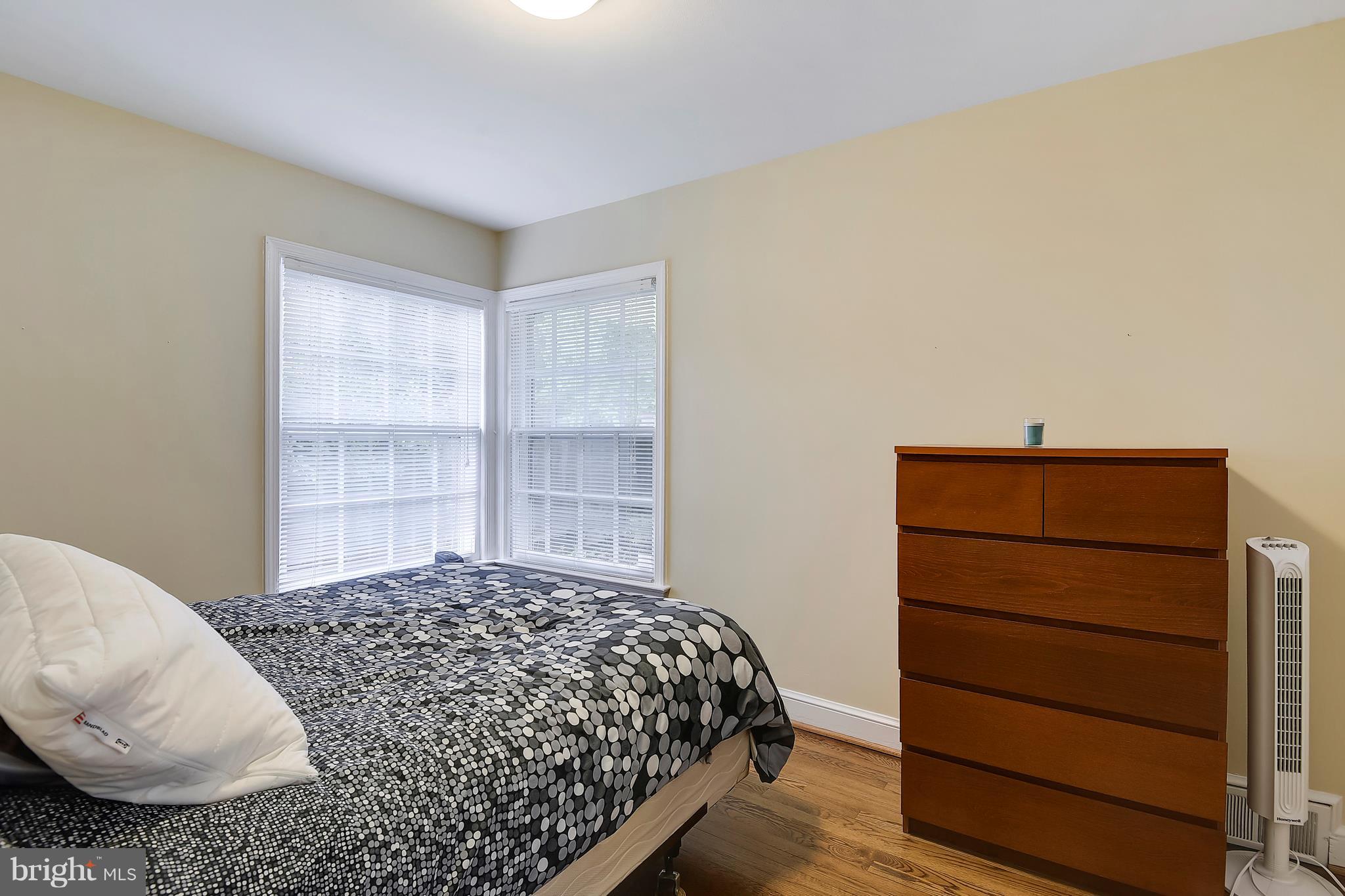 OAKCREST - Residential