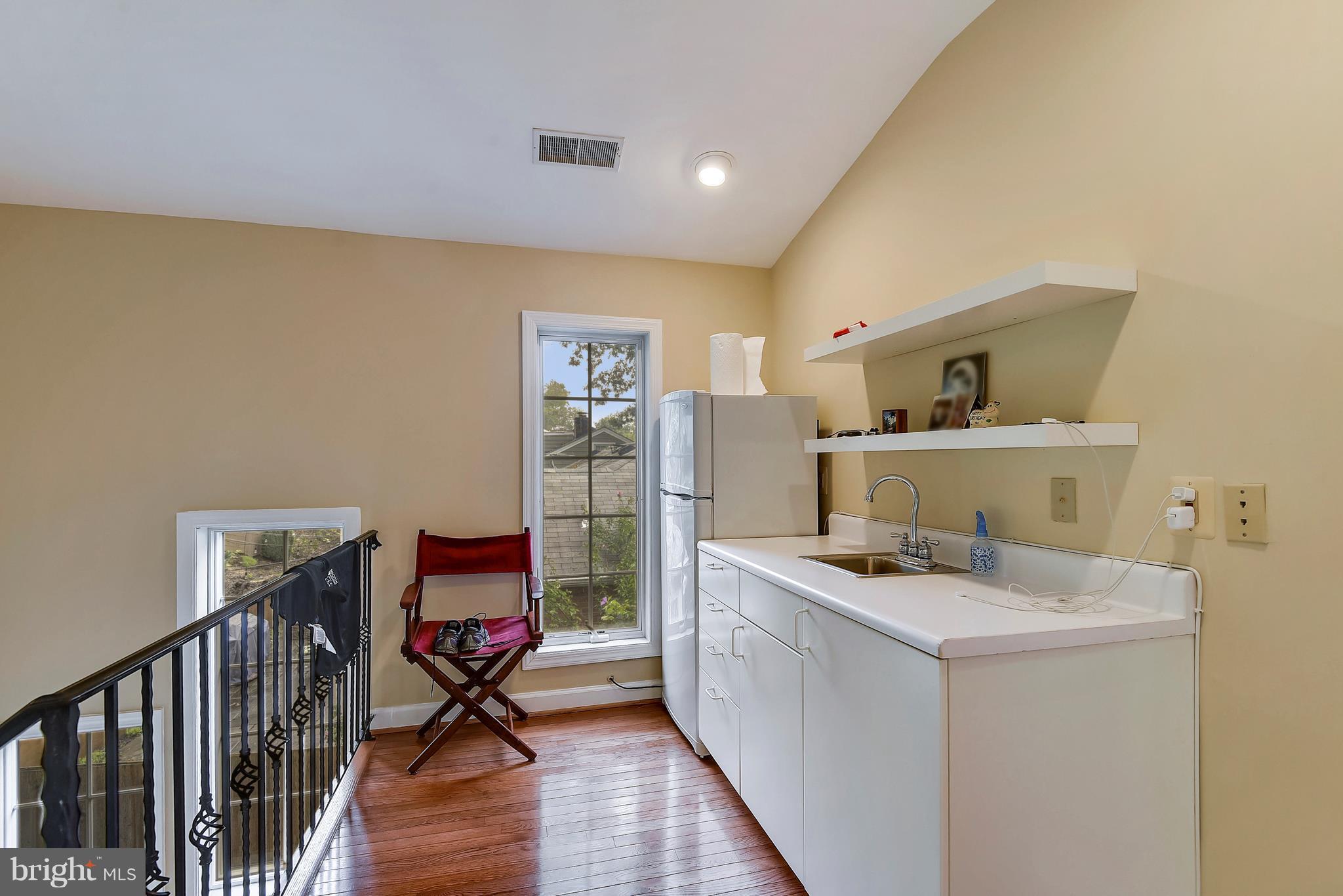 OAKCREST - Residential