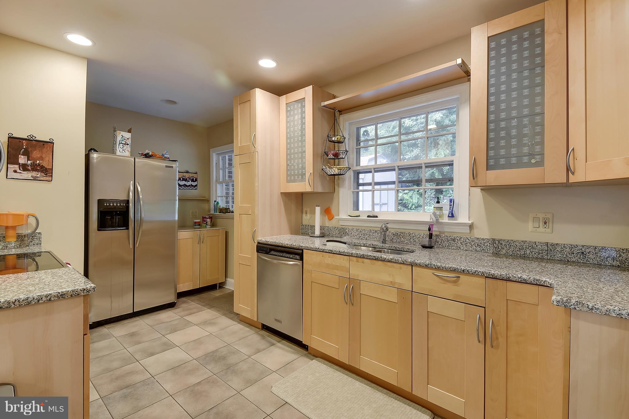 OAKCREST - Residential
