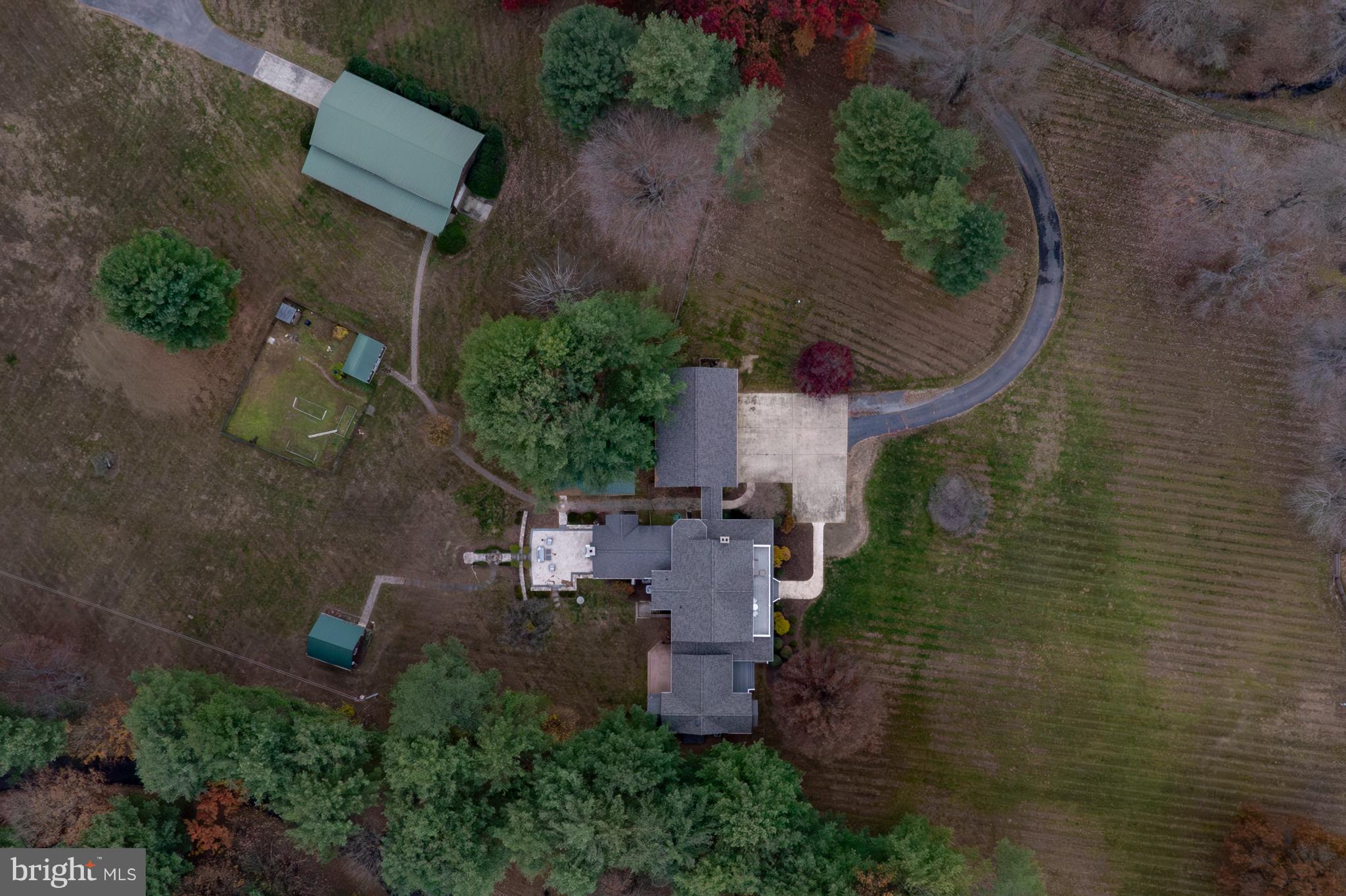 LAKE MARIAN ESTATES - Residential