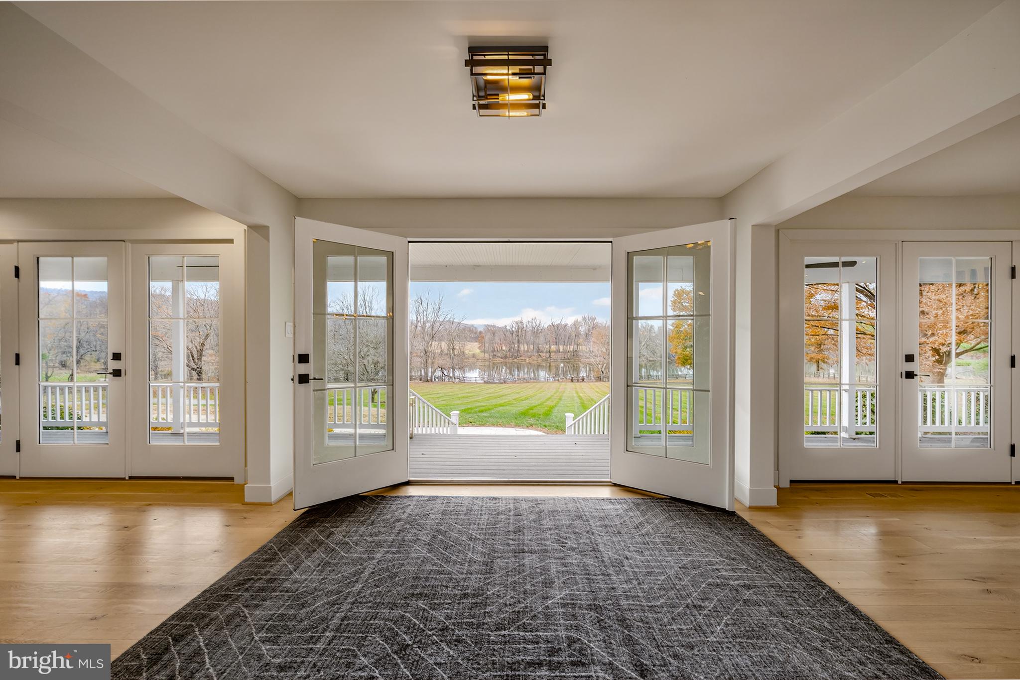 LAKE MARIAN ESTATES - Residential