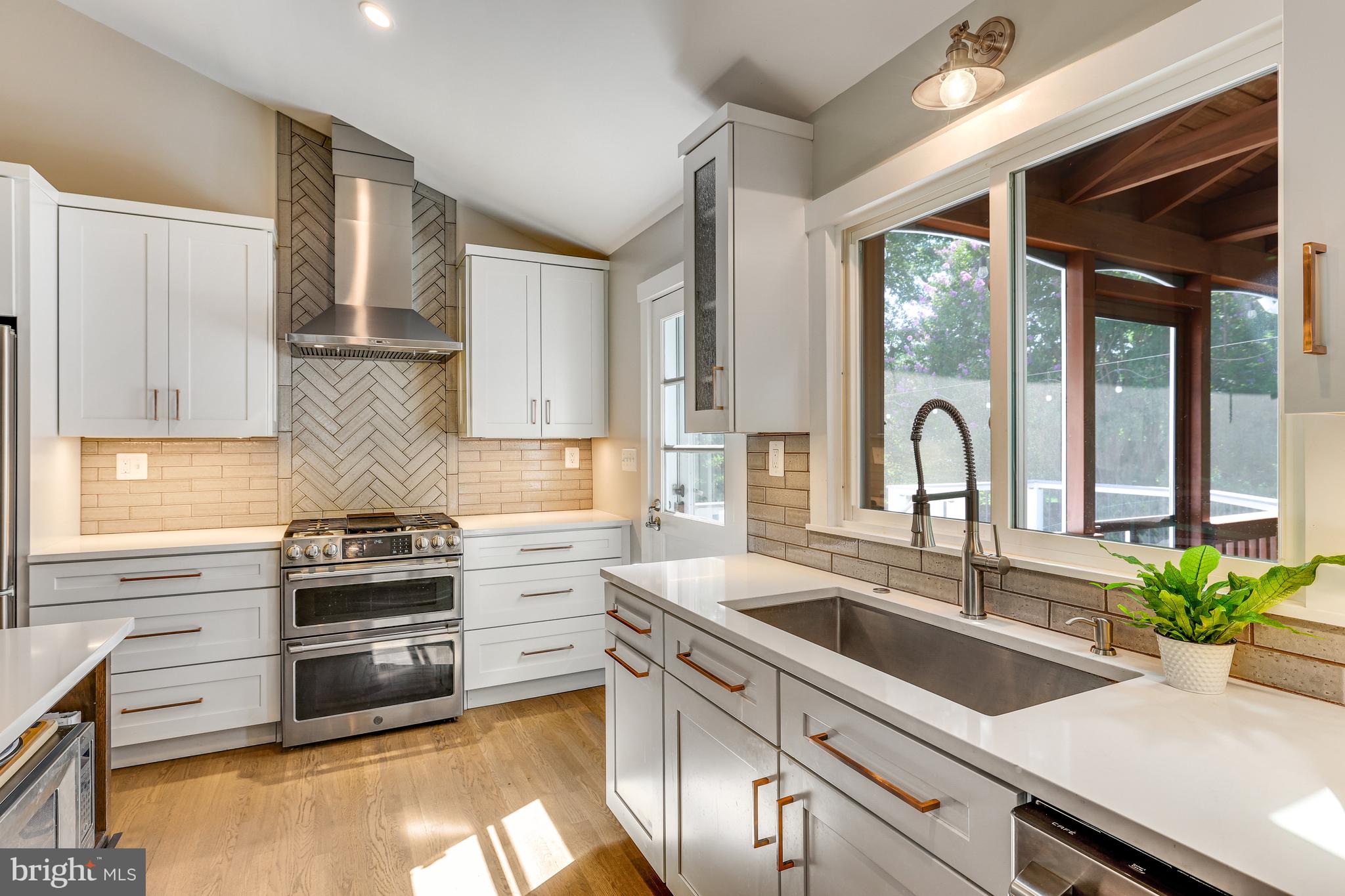 LEWINSVILLE HEIGHTS - Residential