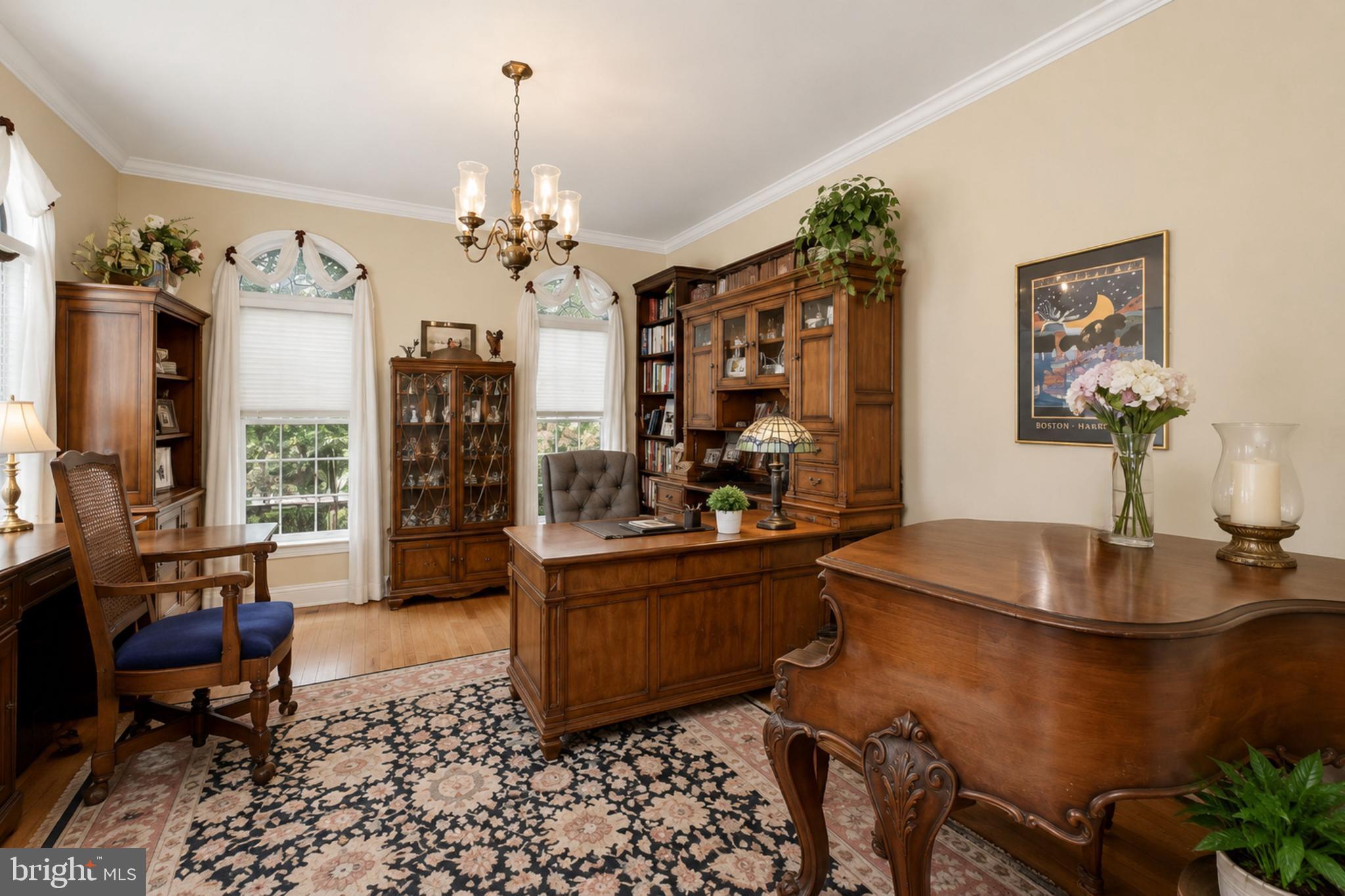 THUNDER OAK - Residential