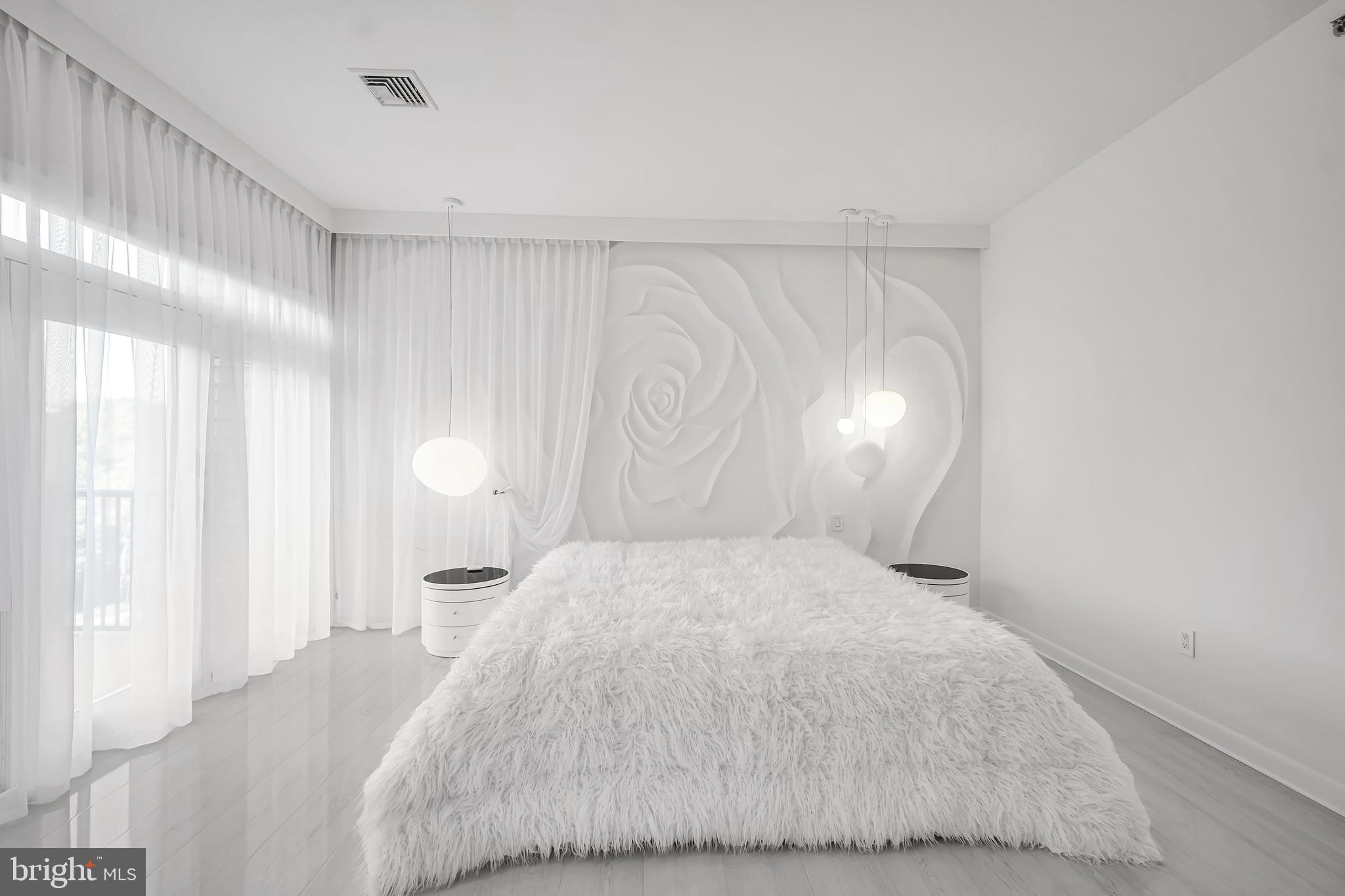 HUNTINGDON PLACE - Residential