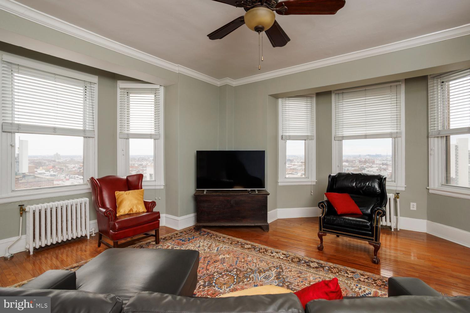 WASHINGTON SQ WEST - Residential