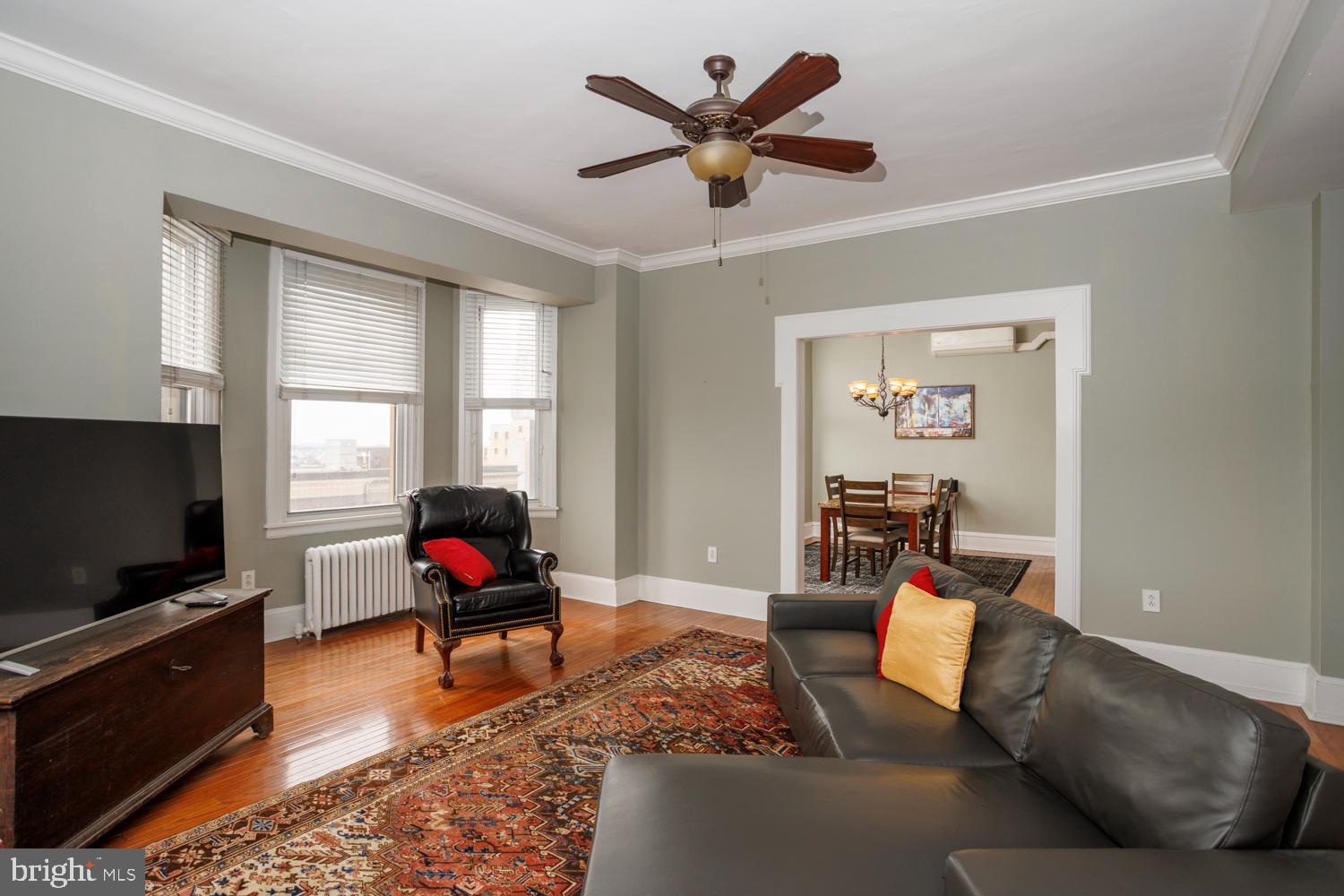 WASHINGTON SQ WEST - Residential
