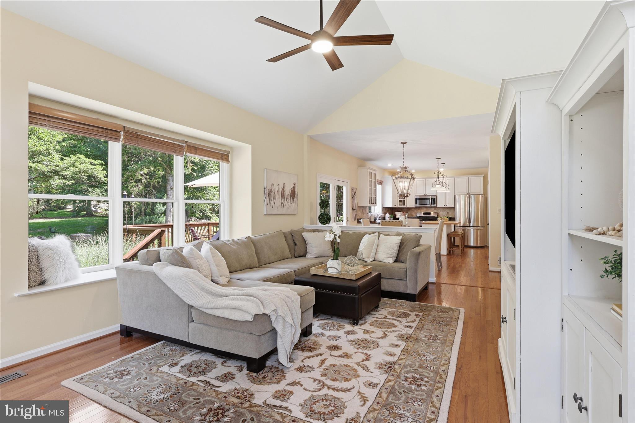 CENTURY OAK - Residential