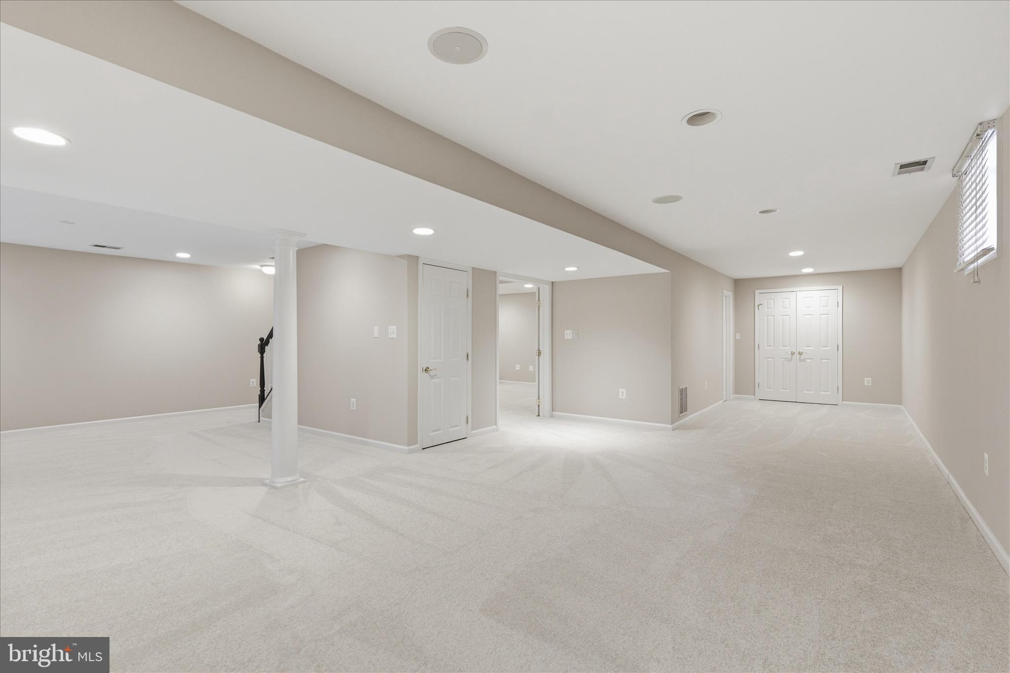 CENTURY OAK - Residential