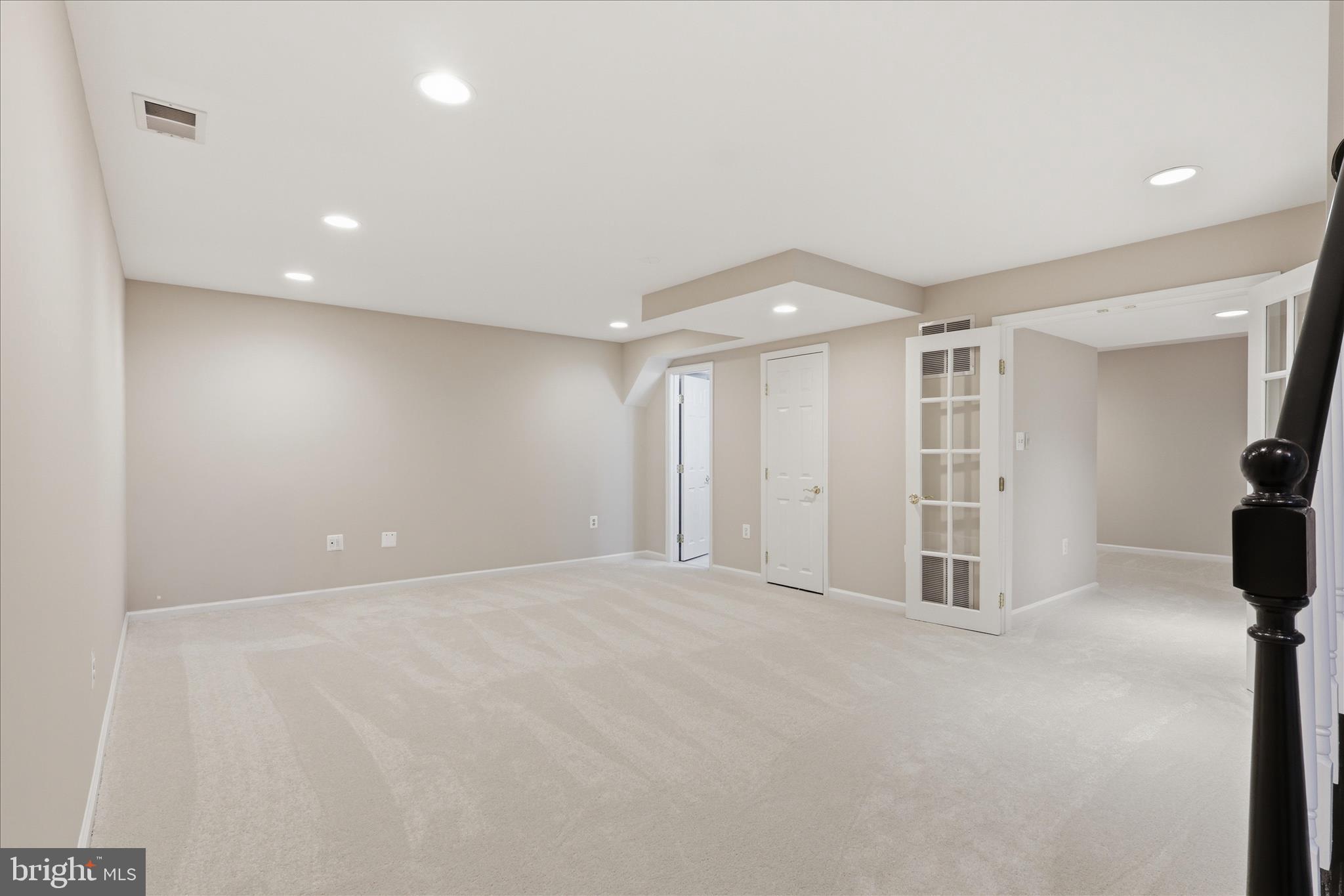 CENTURY OAK - Residential