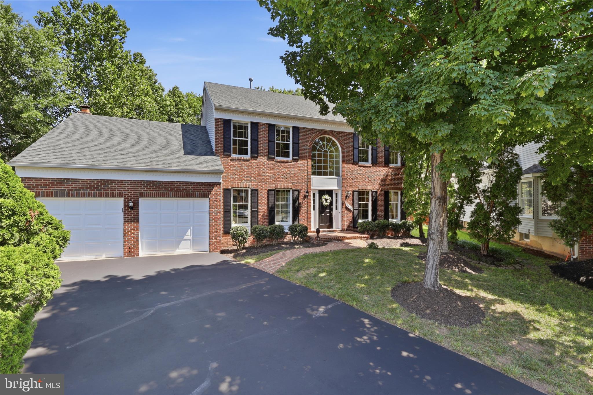 CENTURY OAK - Residential