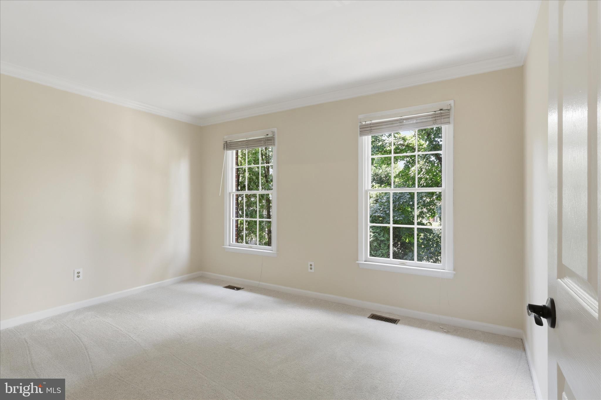 CENTURY OAK - Residential