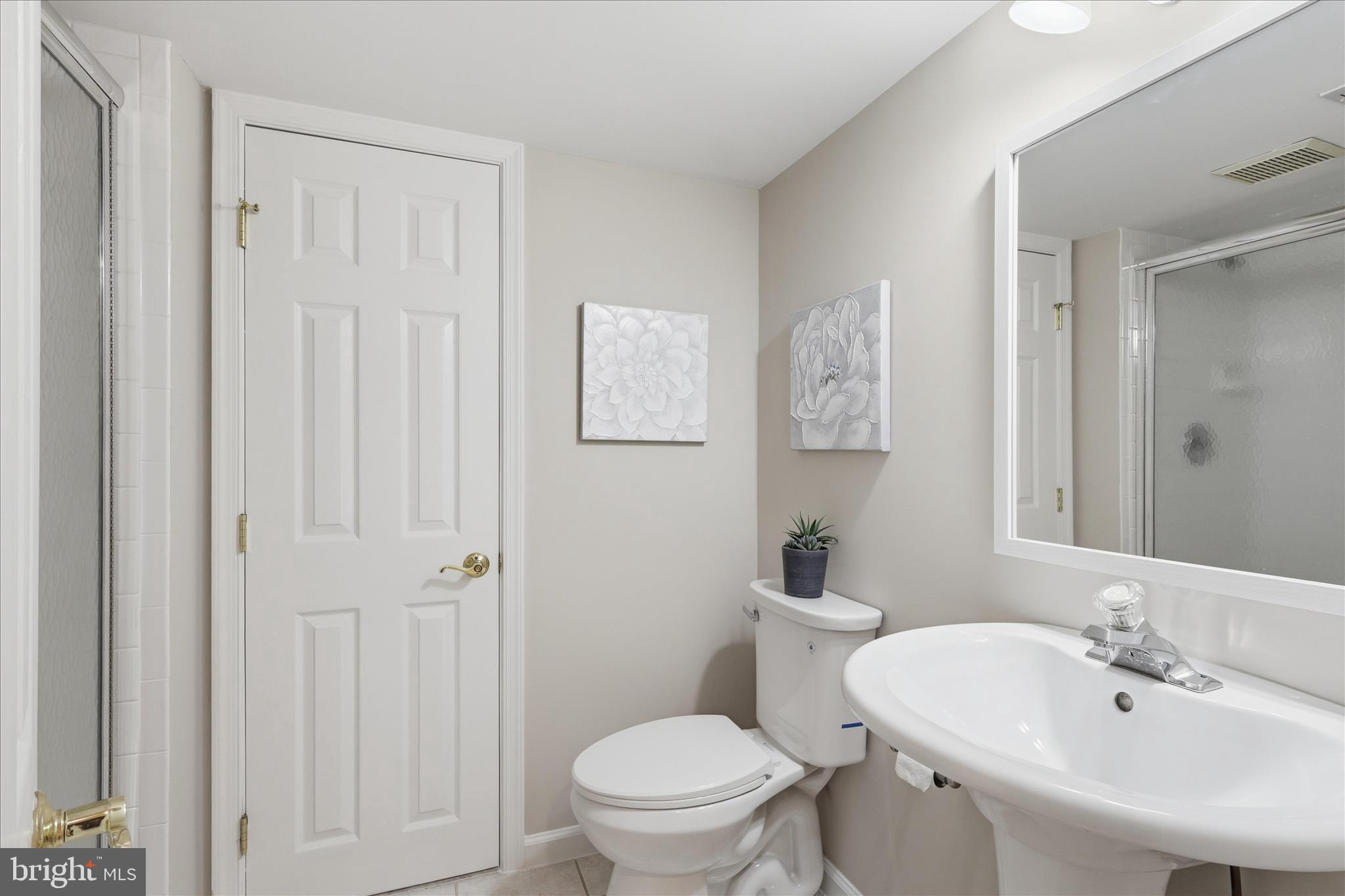 CENTURY OAK - Residential
