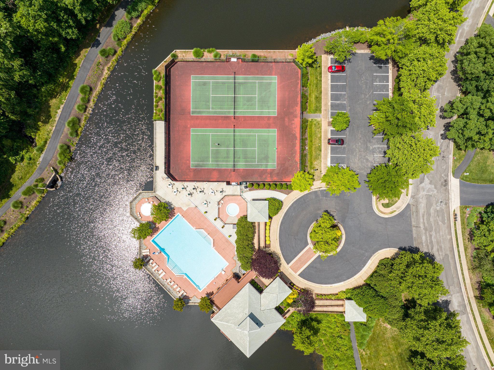 CENTURY OAK - Residential