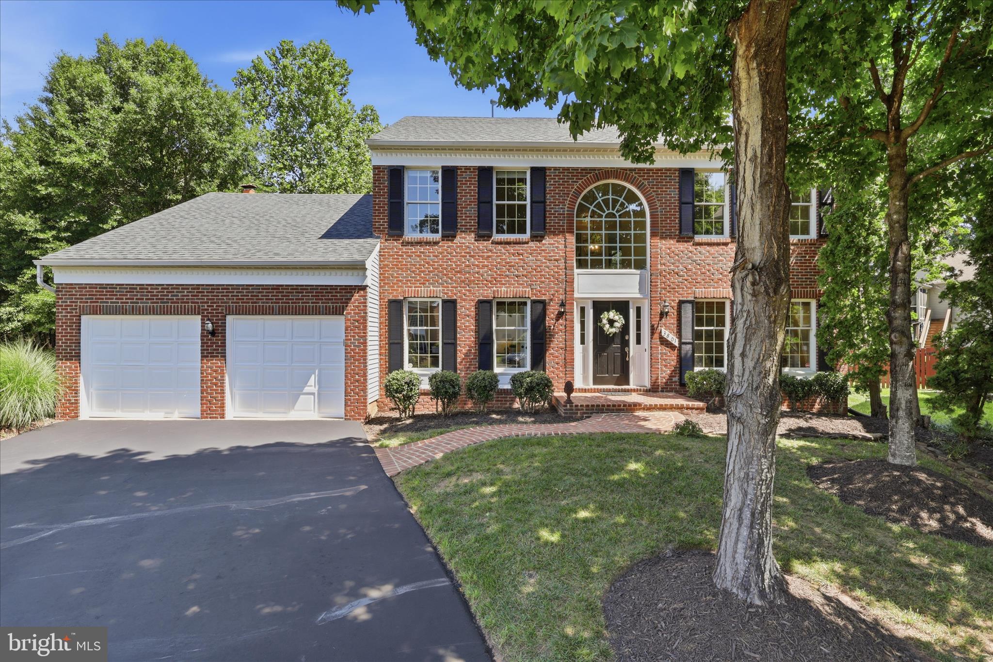 CENTURY OAK - Residential