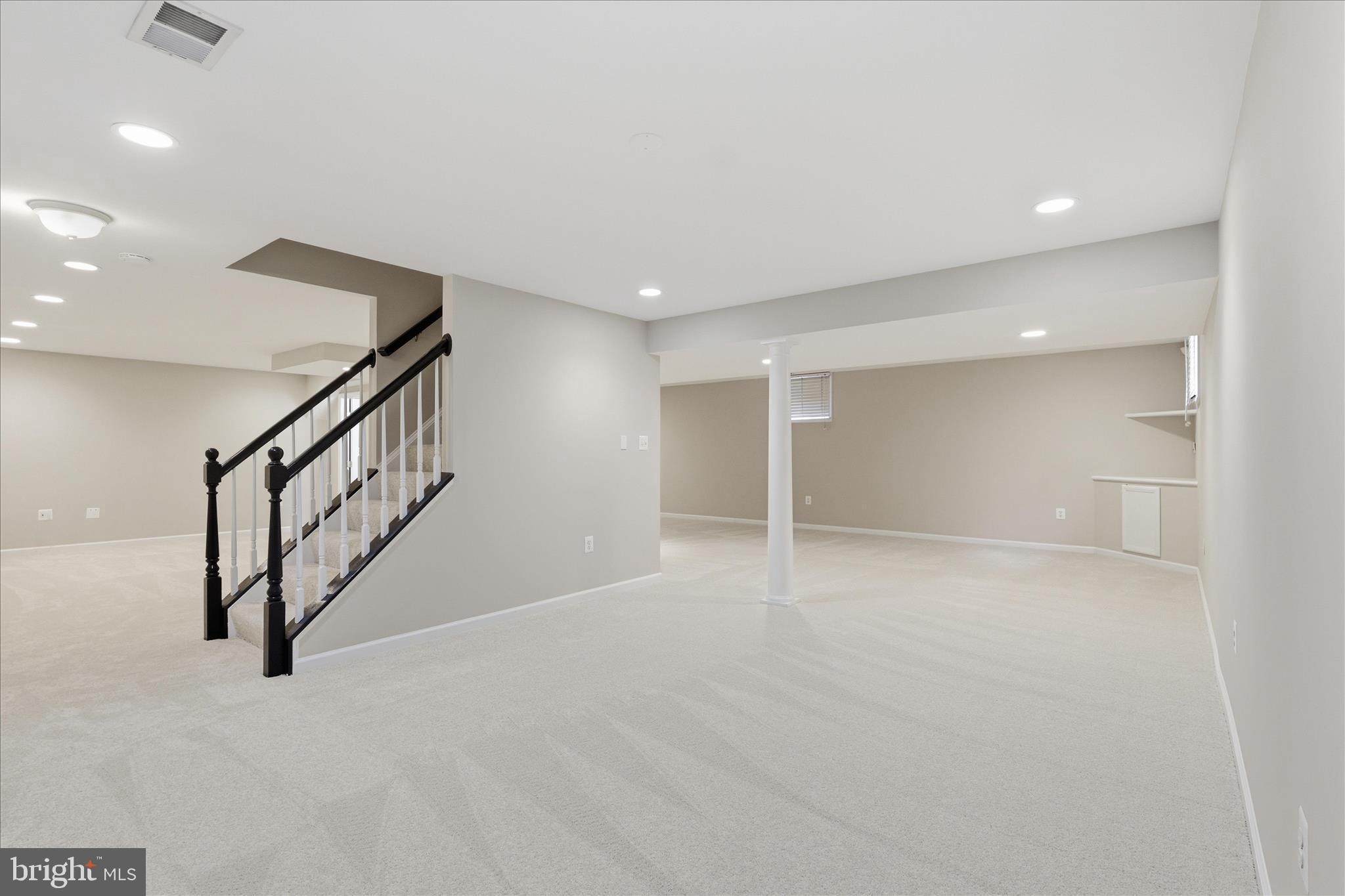 CENTURY OAK - Residential