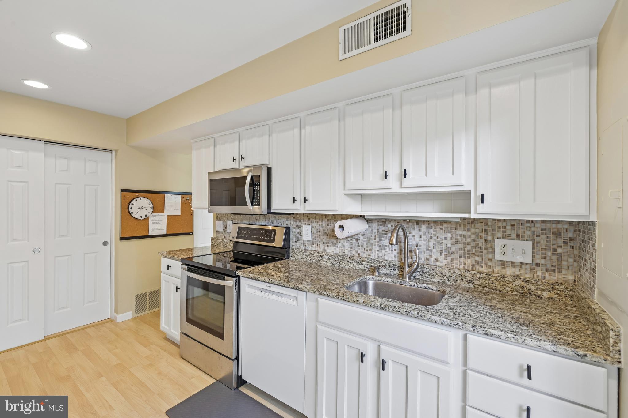 VILLAGE OF CLARYS FOREST - Residential