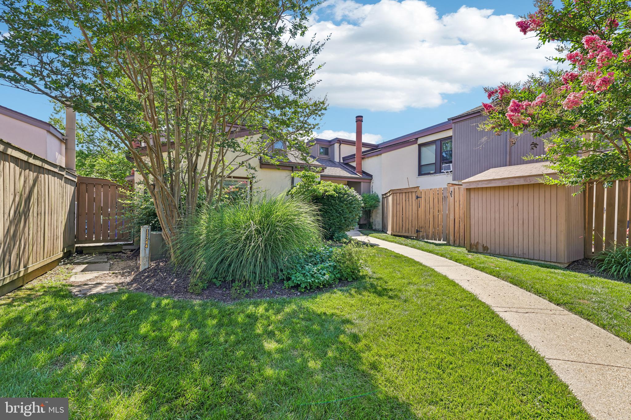 VILLAGE OF CLARYS FOREST - Residential