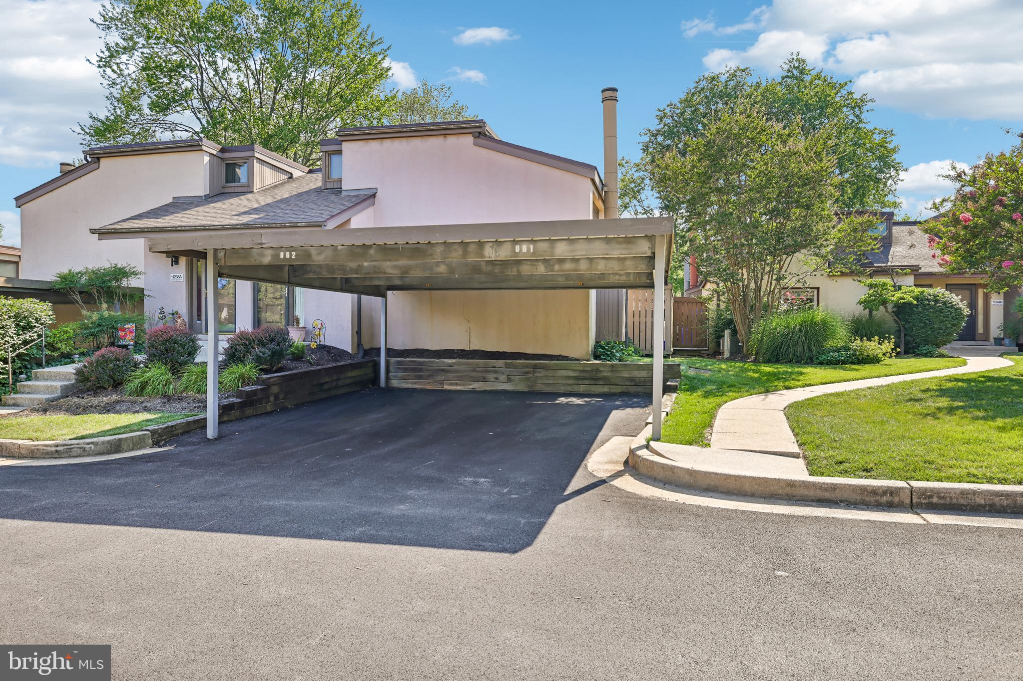 VILLAGE OF CLARYS FOREST - Residential