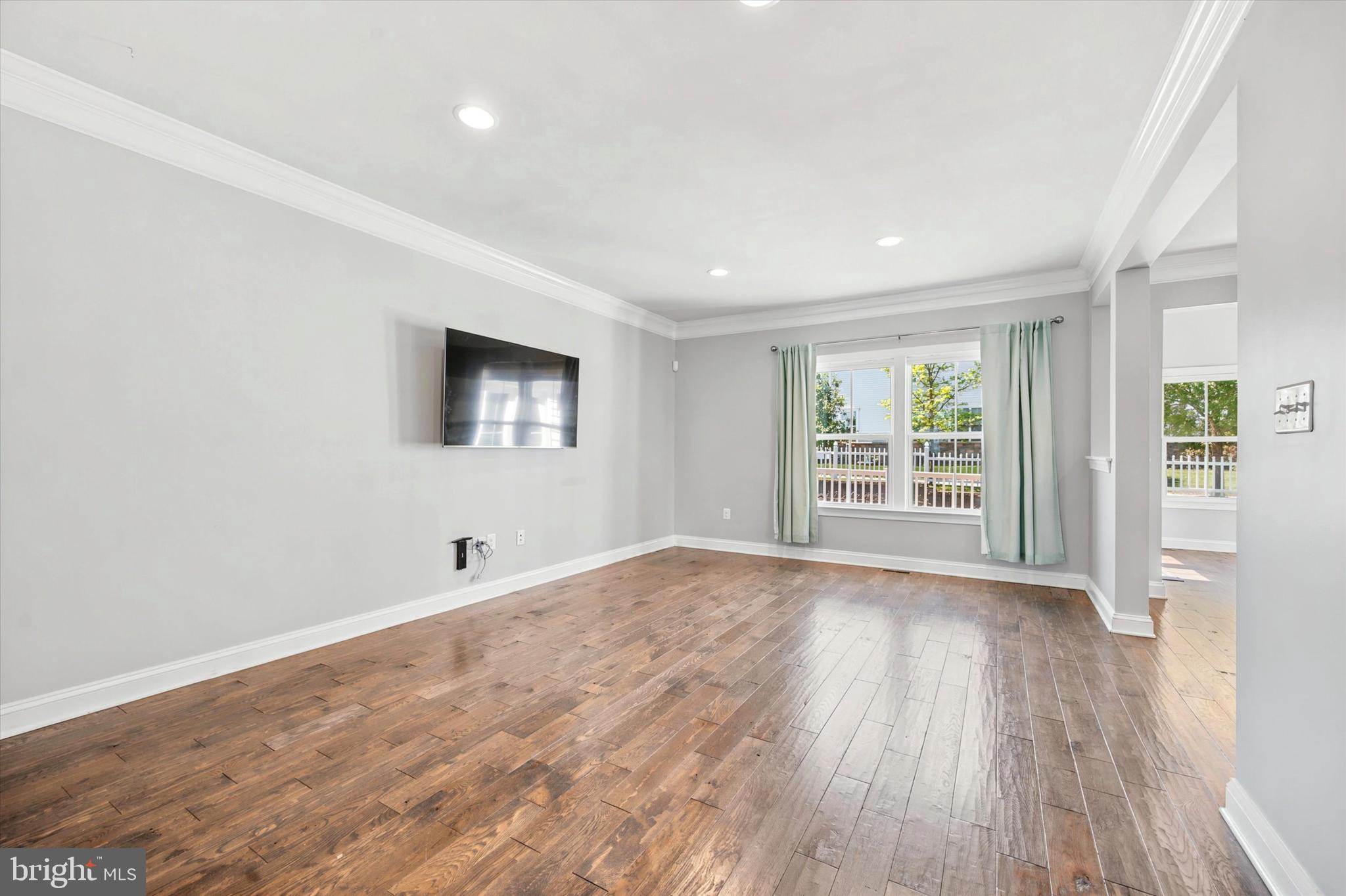 HIGHPOINTE AT PROVID - Residential