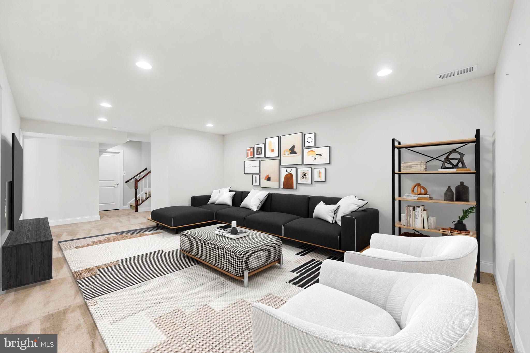 HIGHPOINTE AT PROVID - Residential
