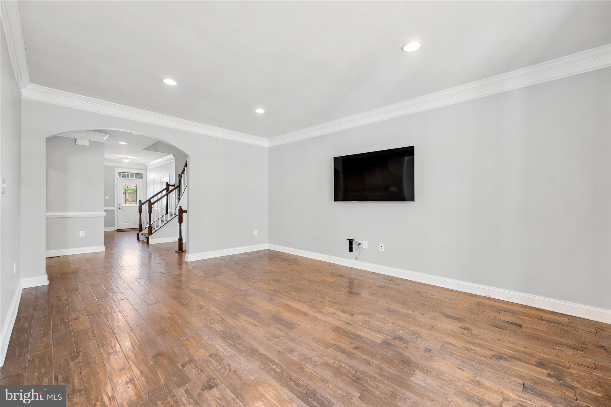 HIGHPOINTE AT PROVID - Residential