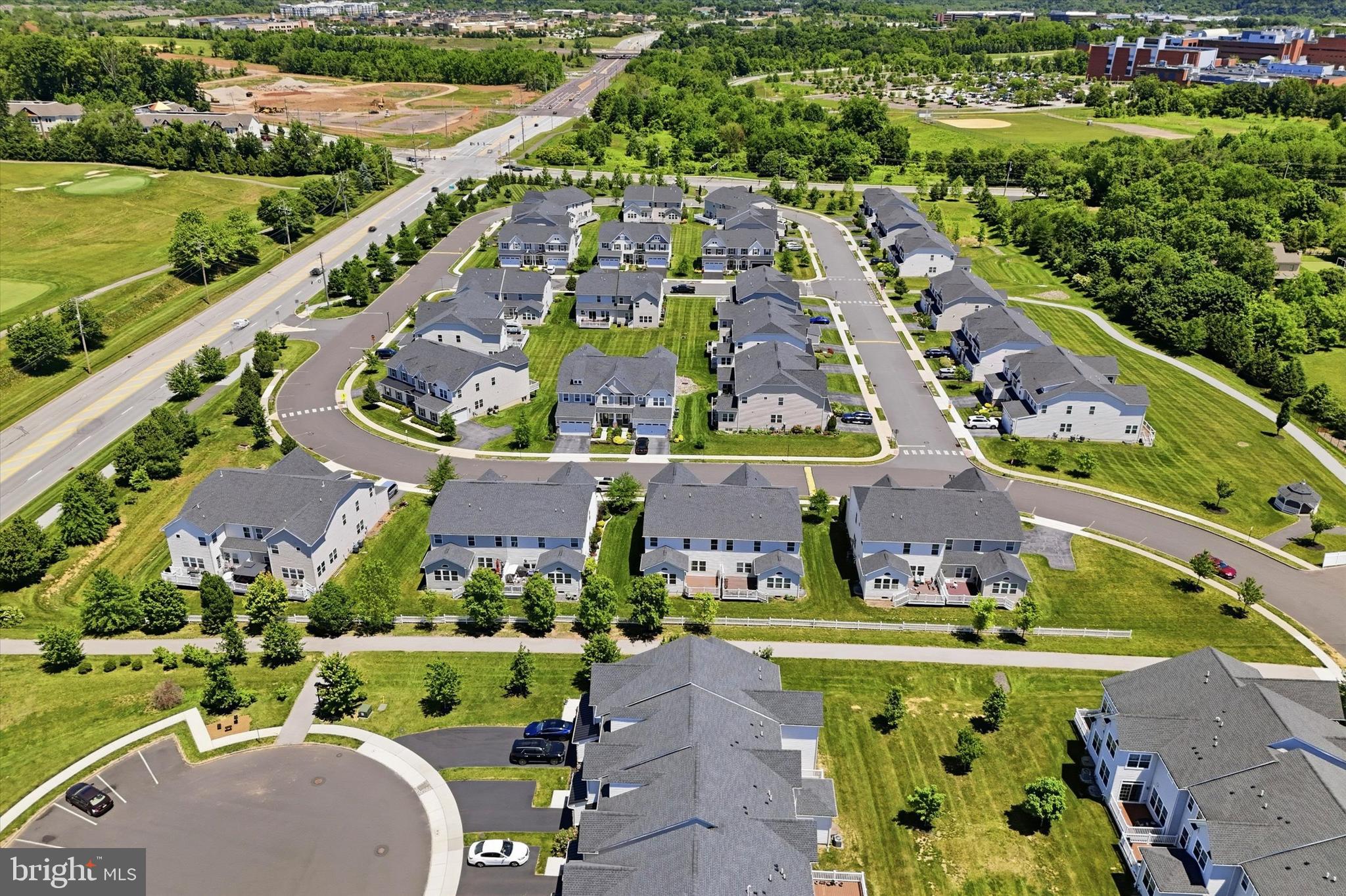 HIGHPOINTE AT PROVID - Residential